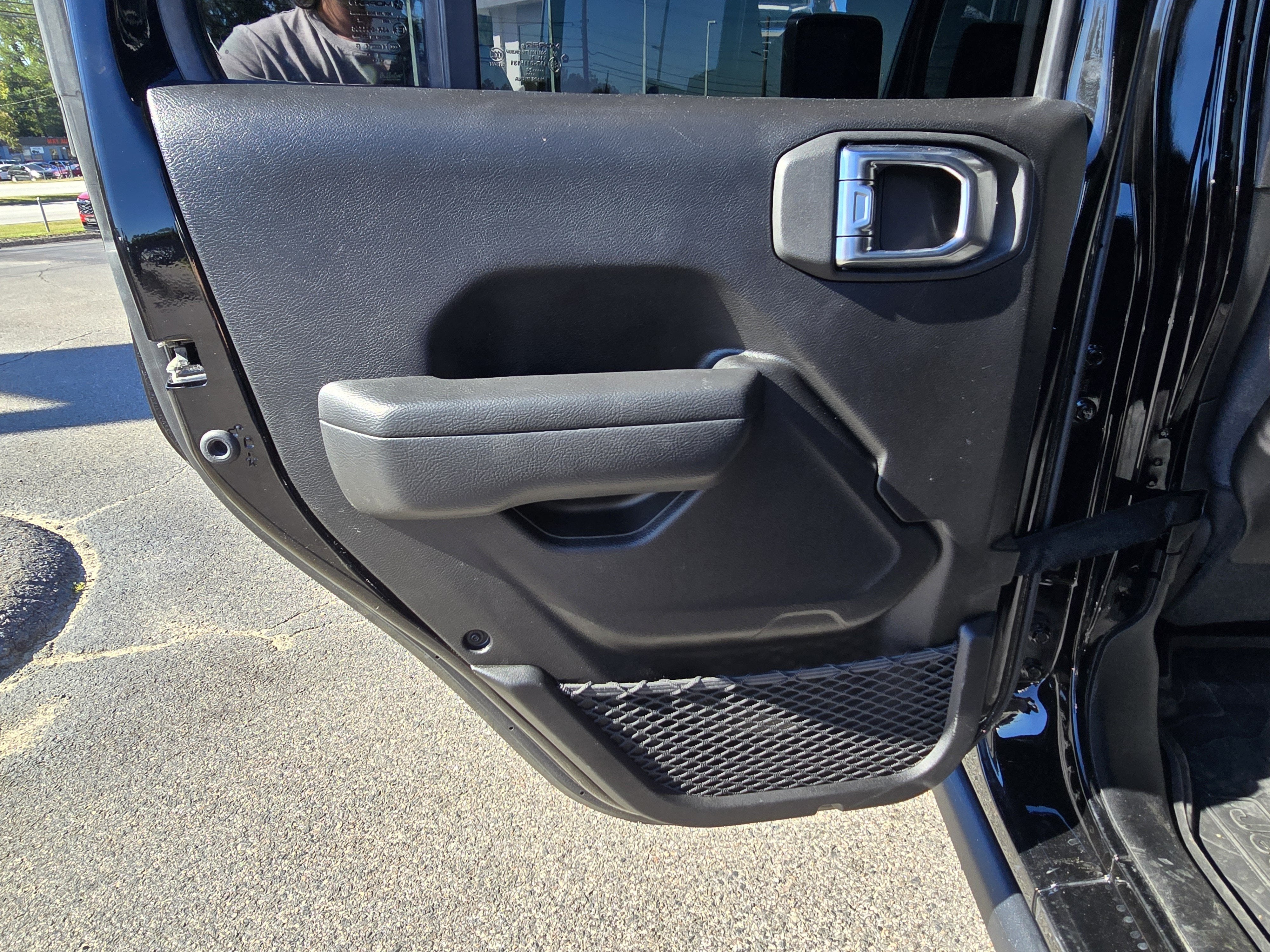 2026 Jeep Wrangler 4-Door Rubicon - Photo 17