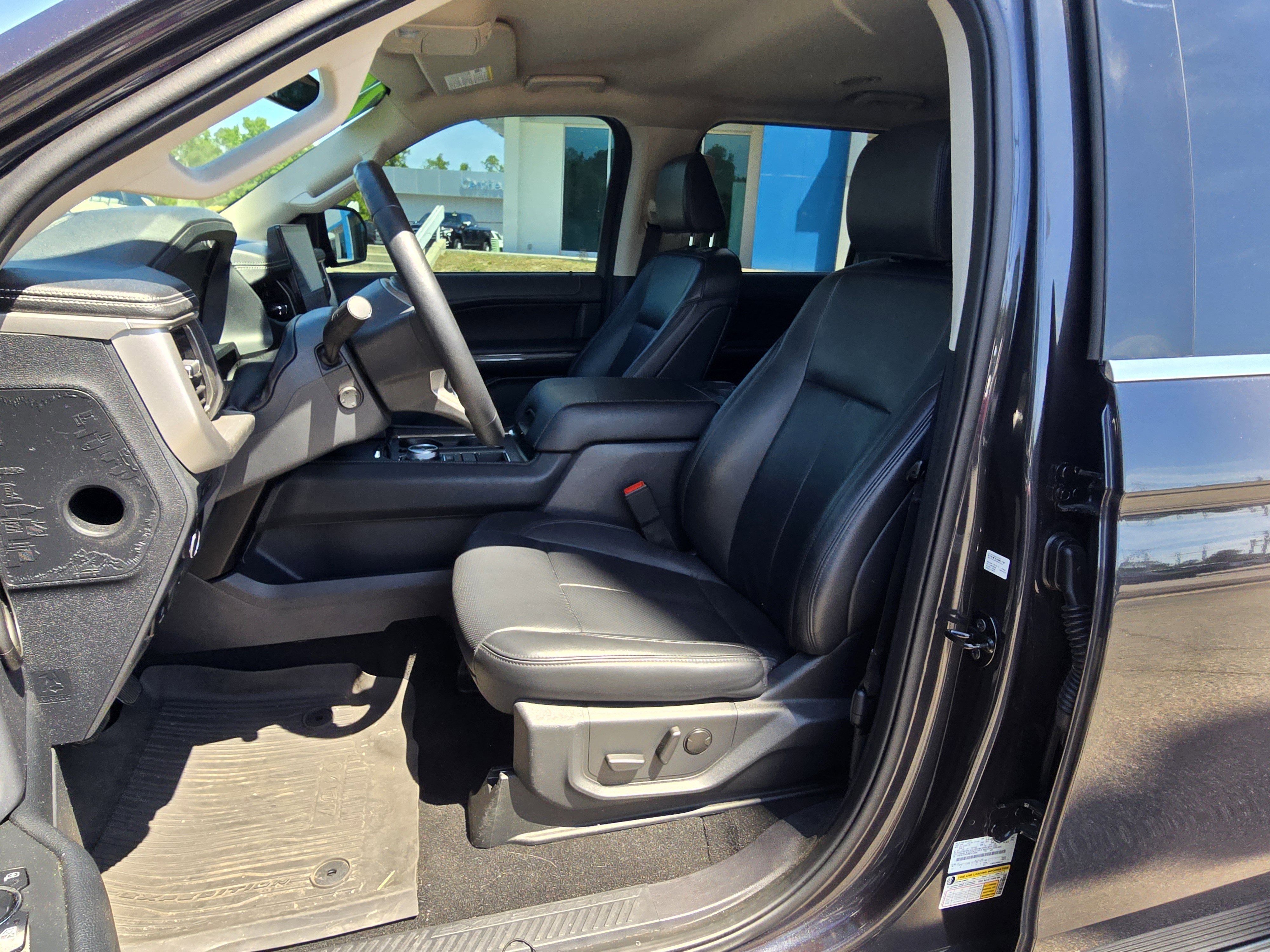 2024 Ford Expedition XLT