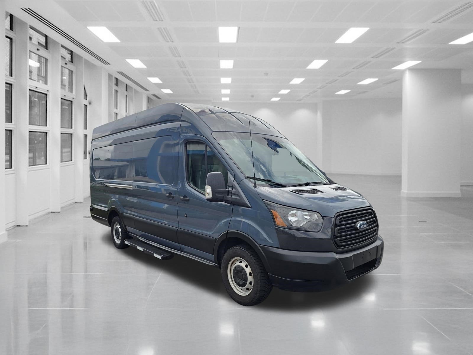 2019 Ford Transit Van Base