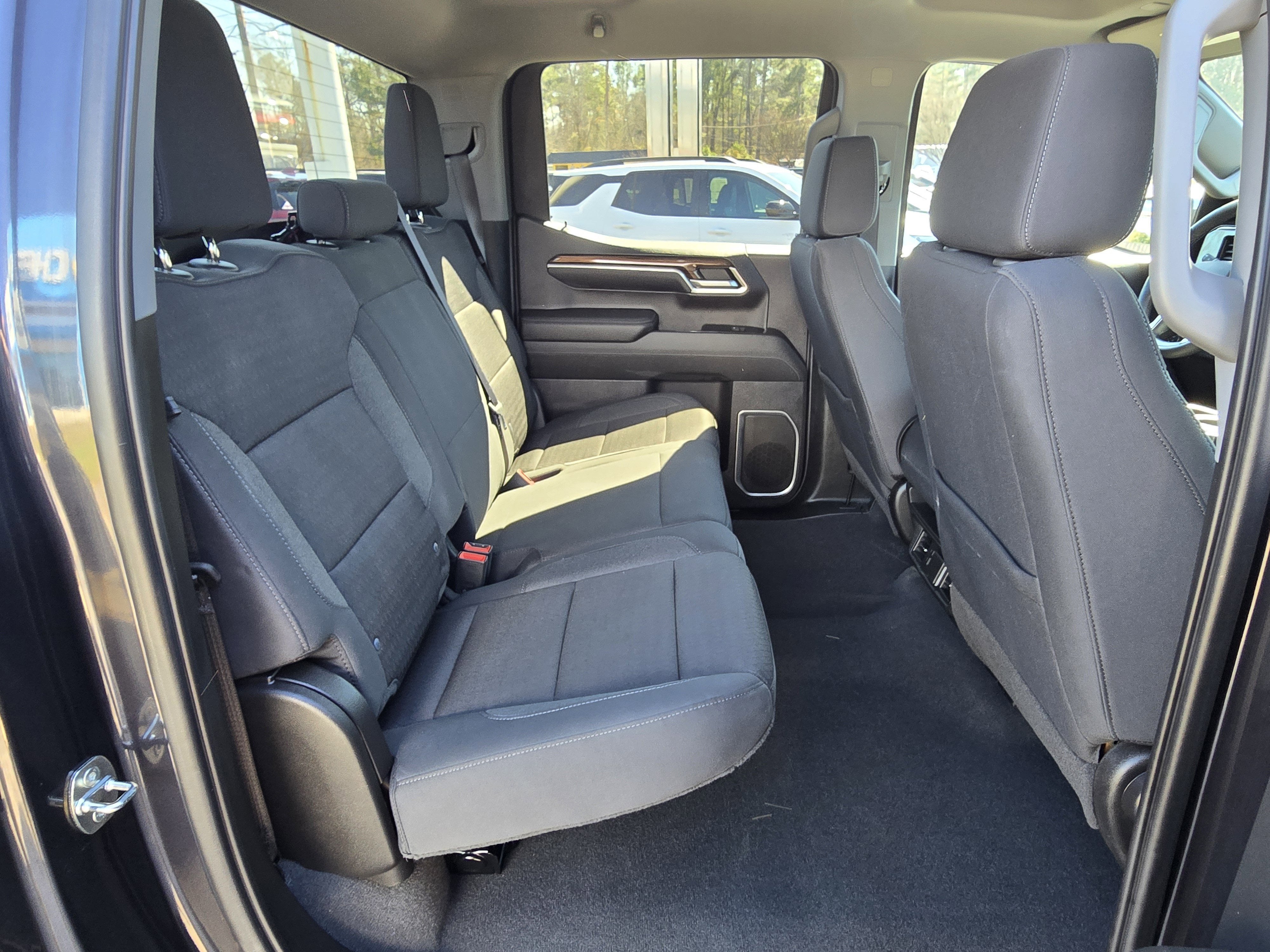 2022 Chevrolet Silverado 1500 LT (2FL)