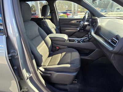 2024 Chevrolet Traverse LS