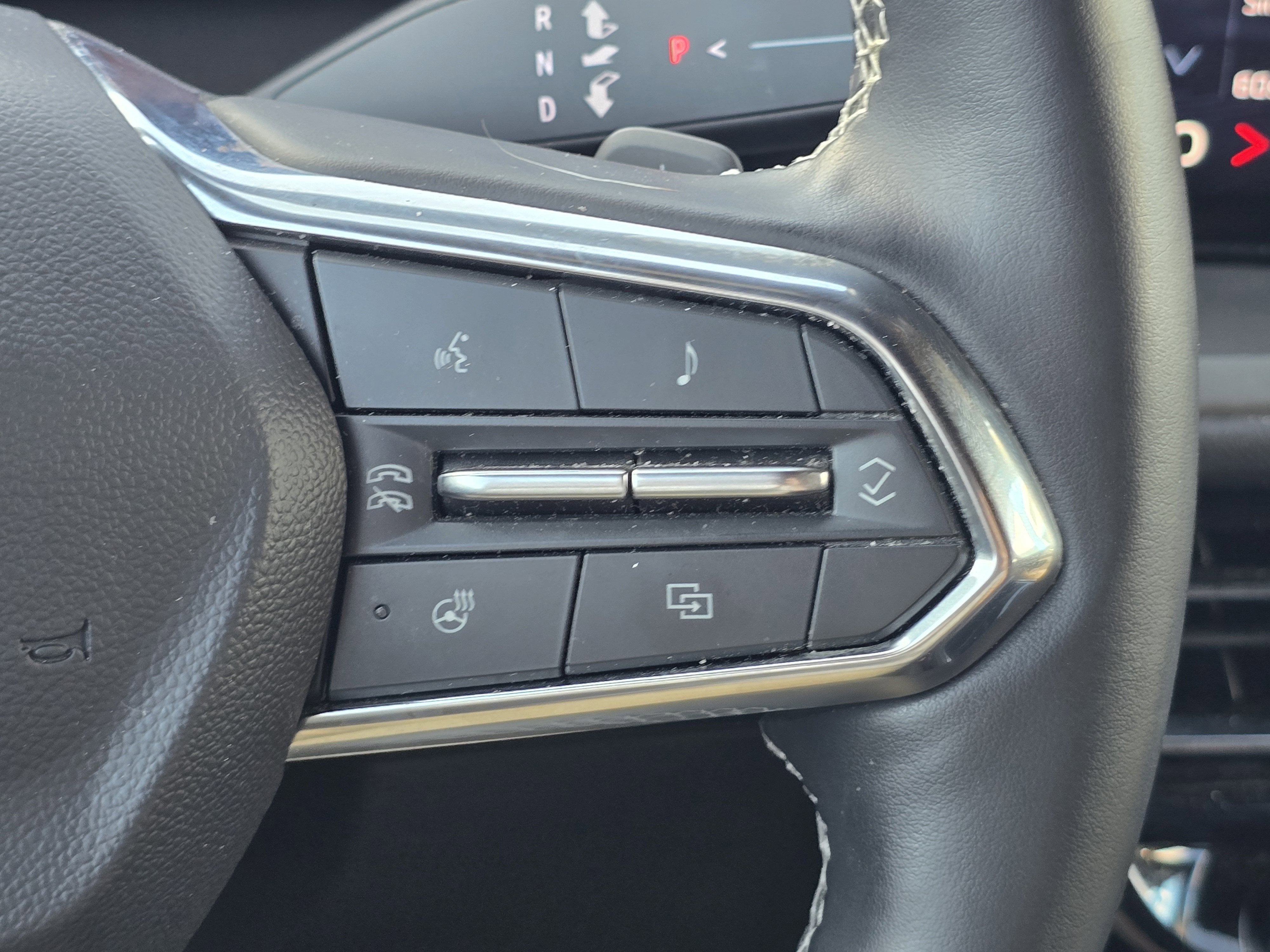 2024 Chevrolet Traverse LS