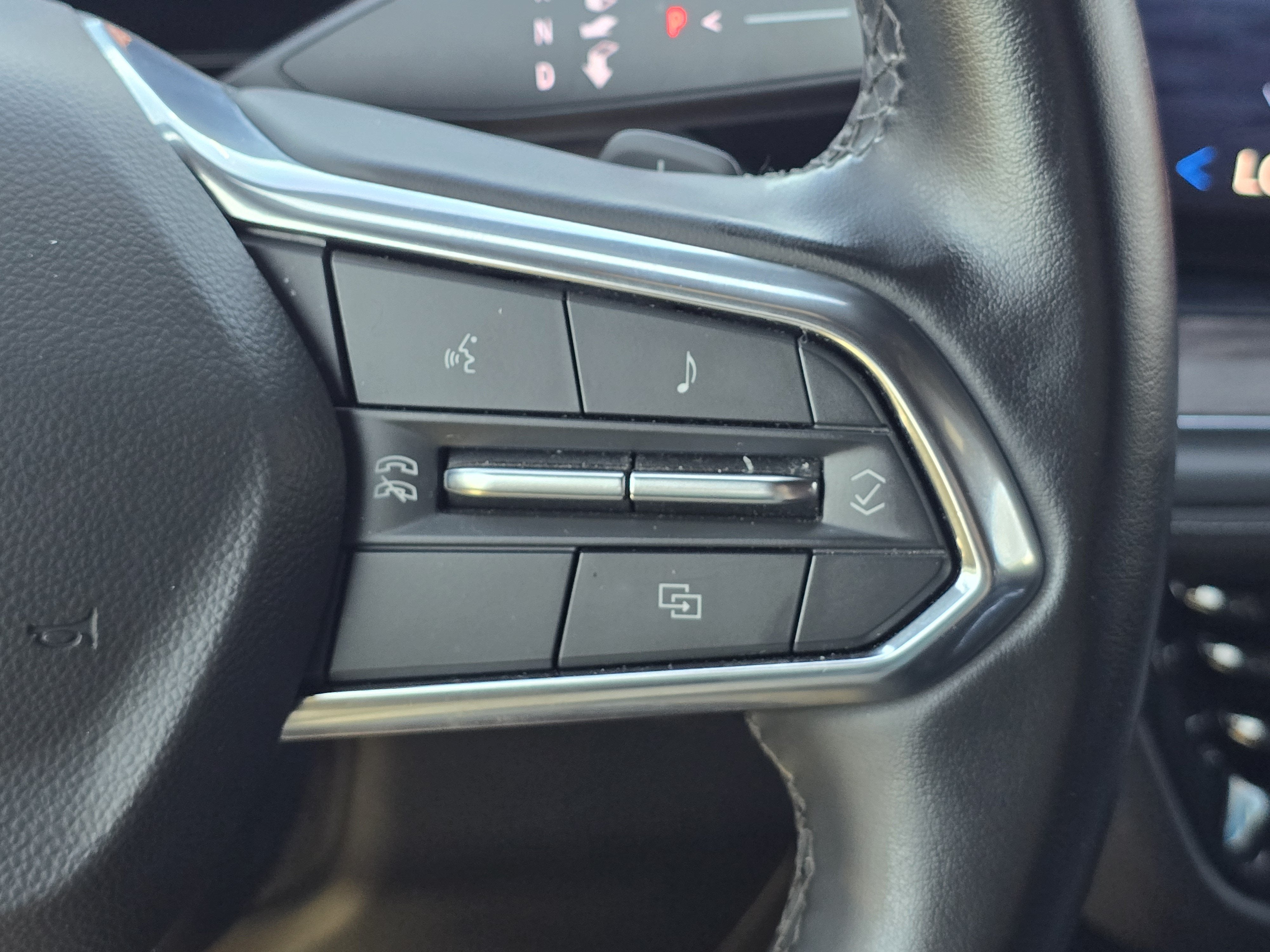 2025 Chevrolet Tahoe Z71 - Photo 25