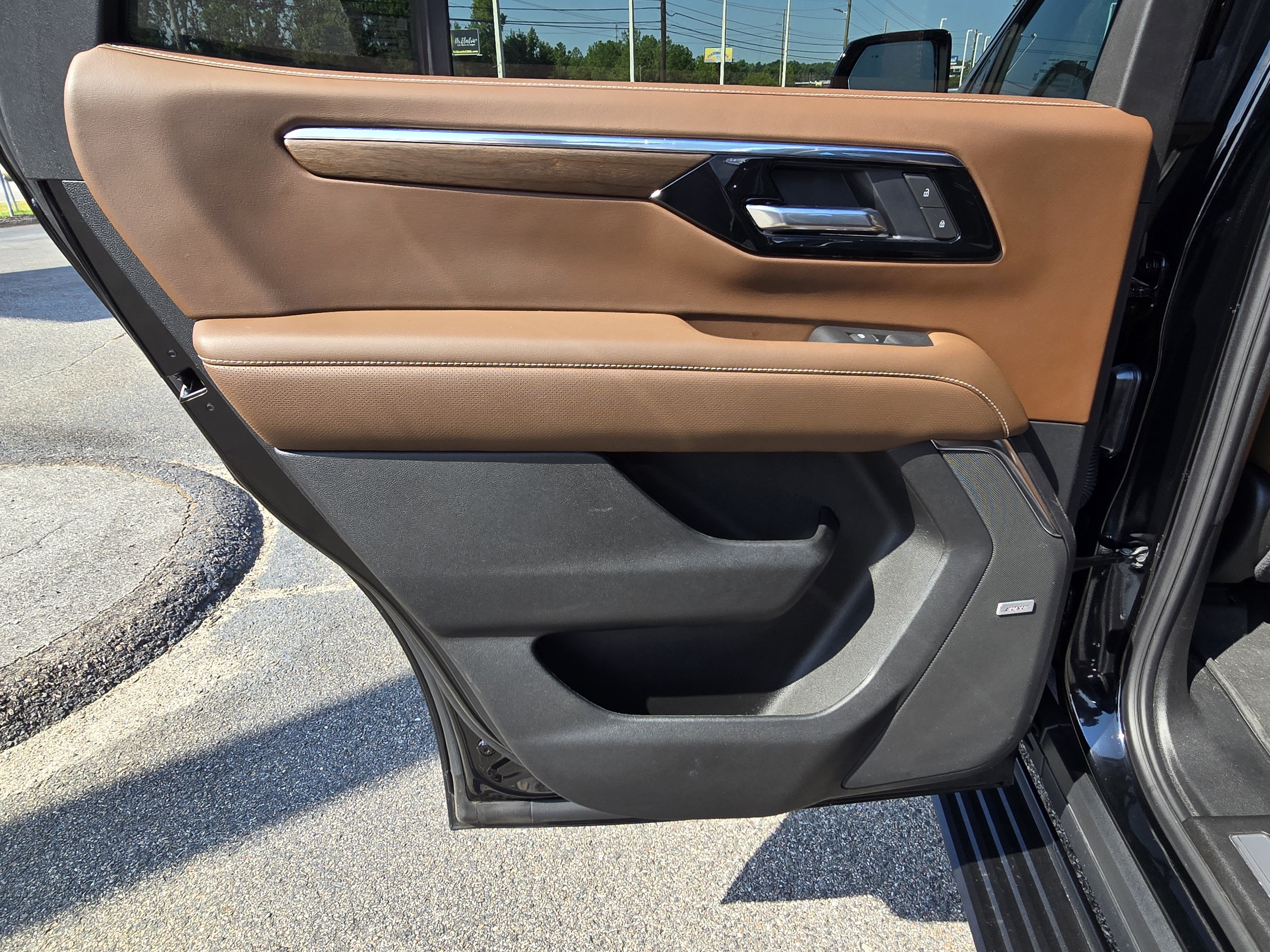 2025 Chevrolet Tahoe High Country - Photo 17