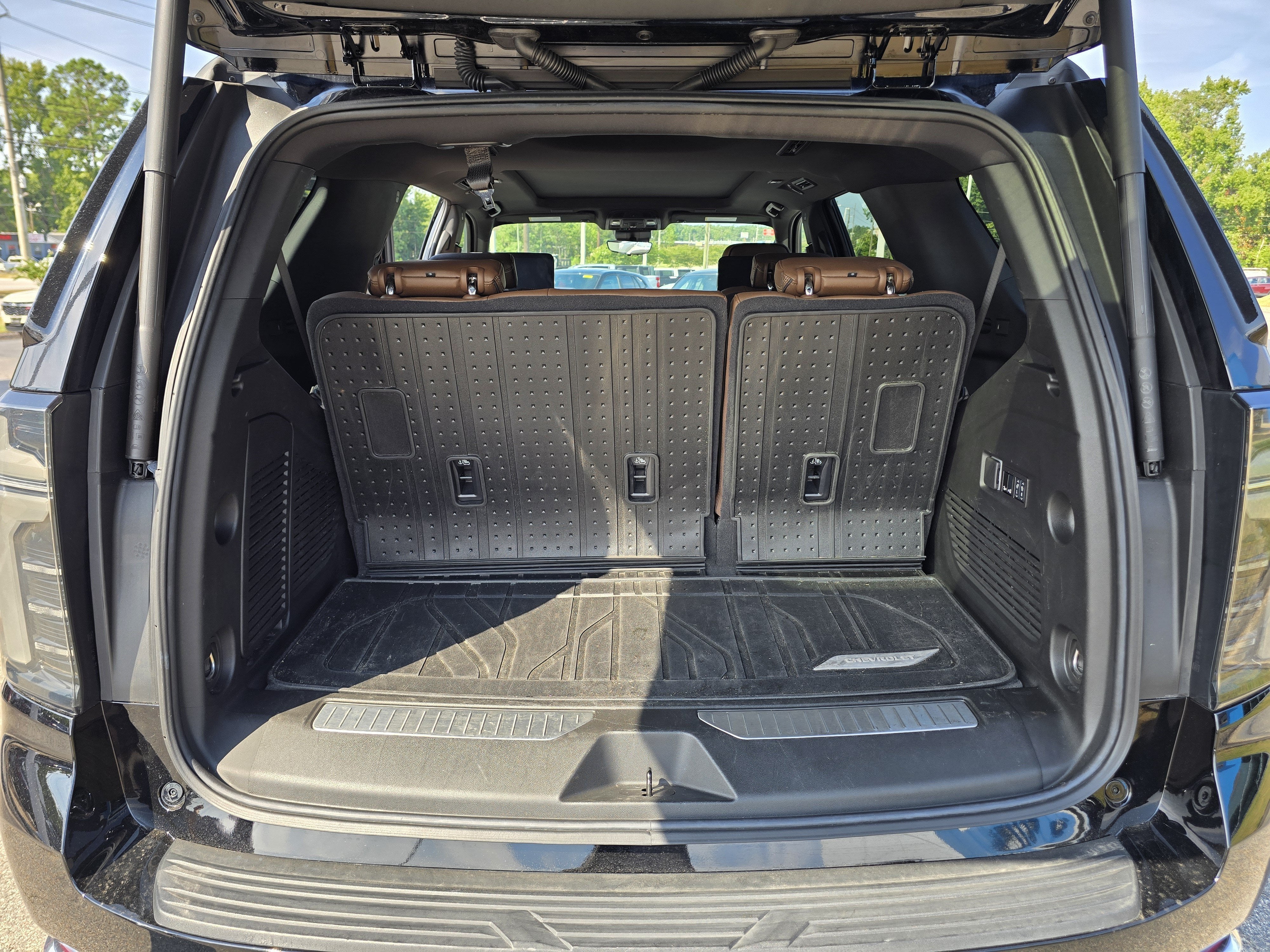 2025 Chevrolet Tahoe High Country - Photo 21