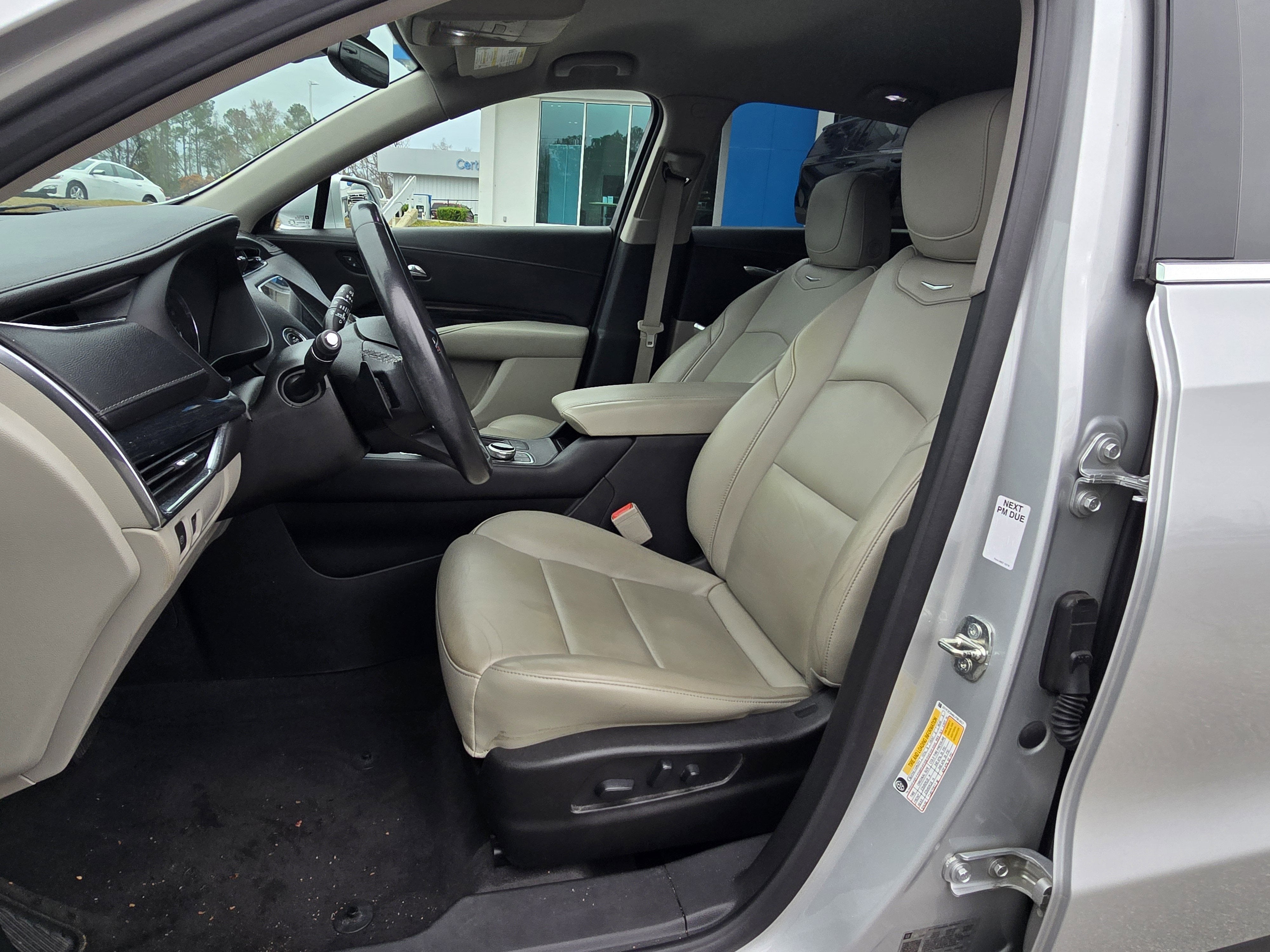 2020 Cadillac XT4 Premium Luxury