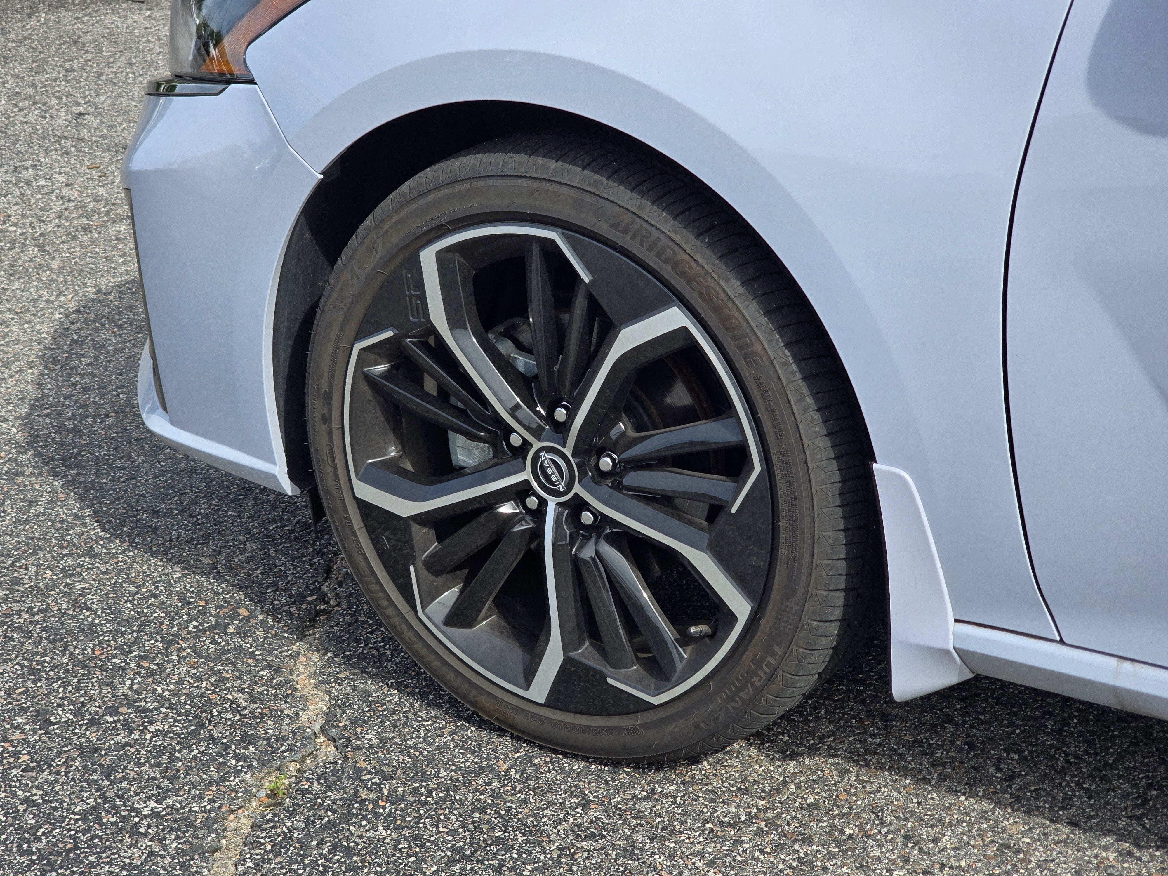 2023 Nissan Altima SR FWD