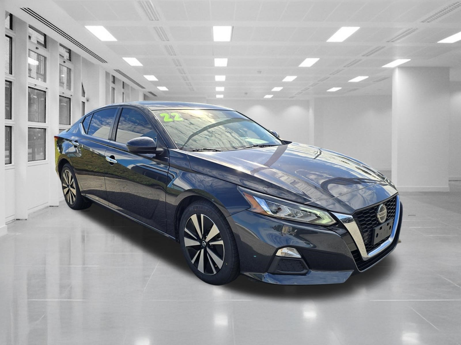 2022 Nissan Altima SV FWD