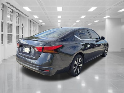 2022 Nissan Altima SV FWD