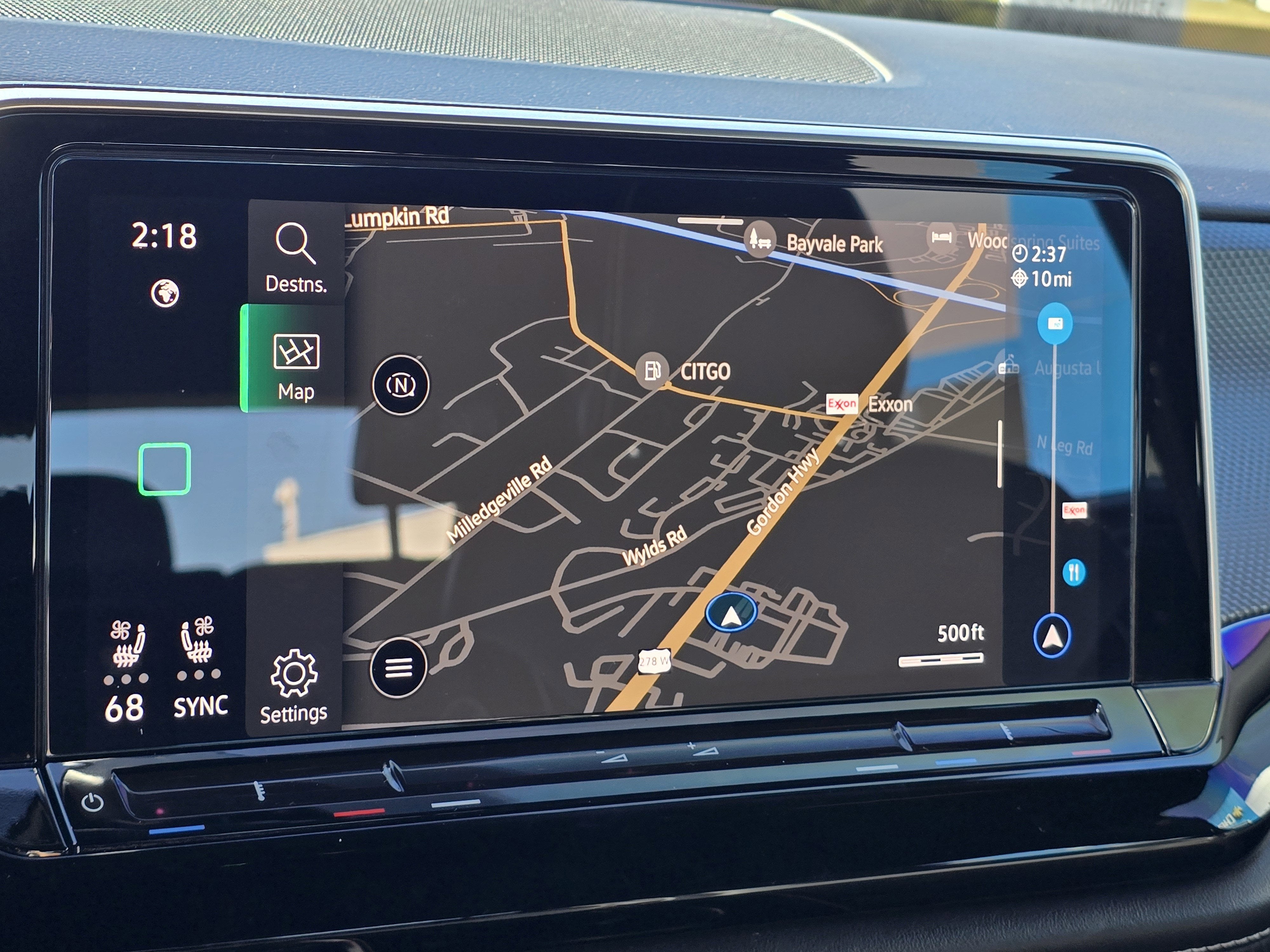 2024 Volkswagen Atlas Cross Sport 2.0T SEL R-Line