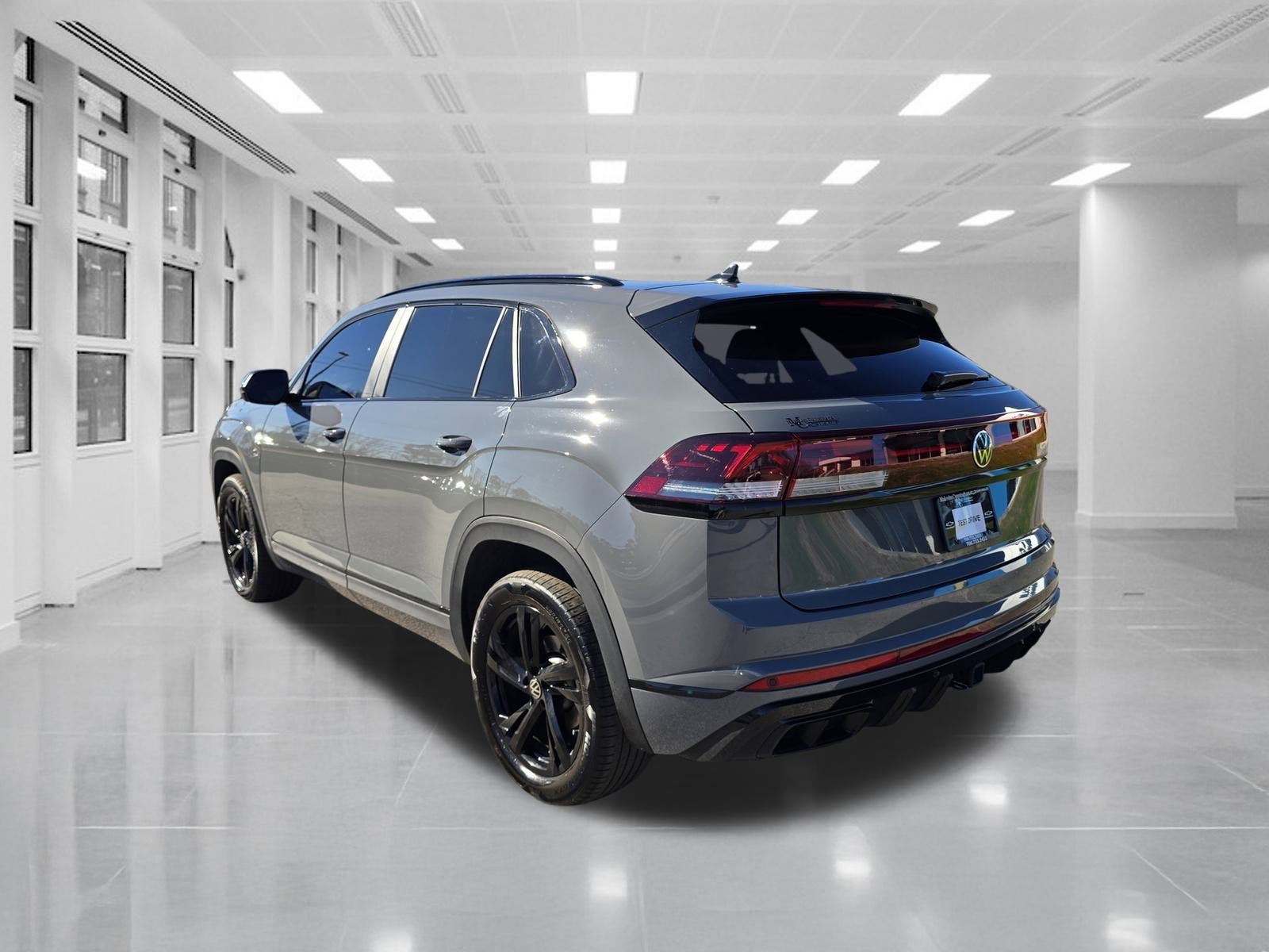 2024 Volkswagen Atlas Cross Sport 2.0T SEL R-Line