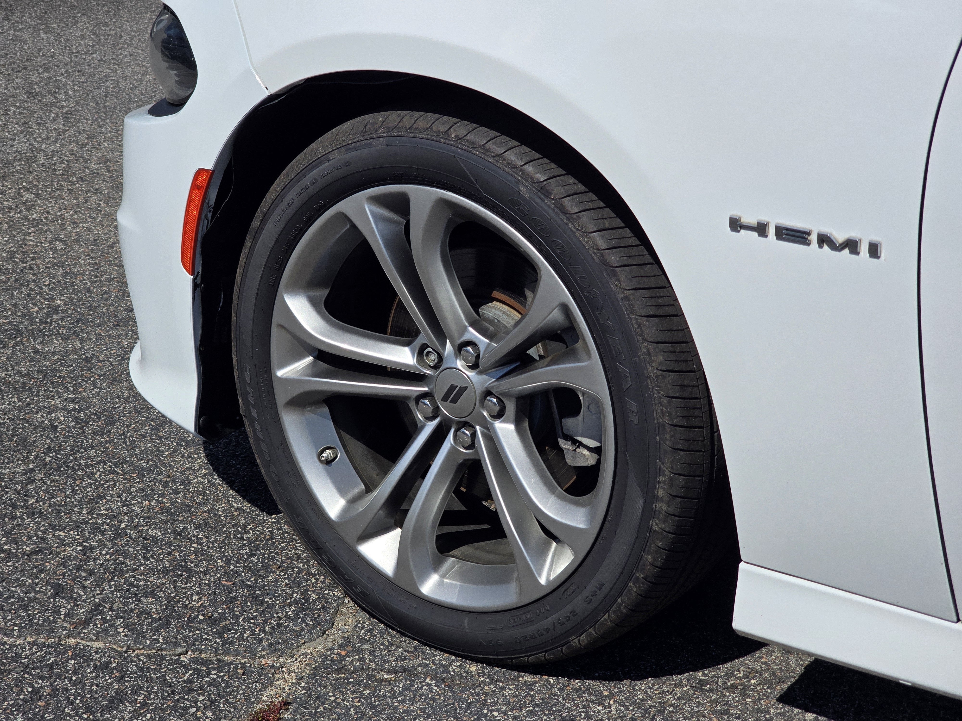 2022 Dodge Charger R/T - Photo 9