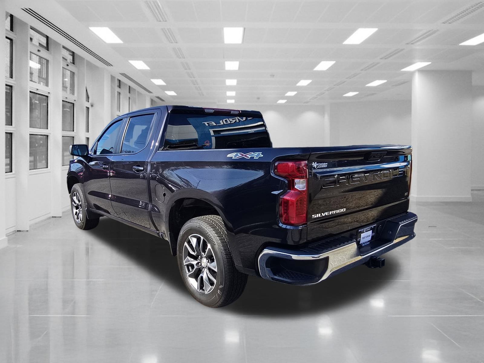 2023 Chevrolet Silverado 1500 LT (2FL)