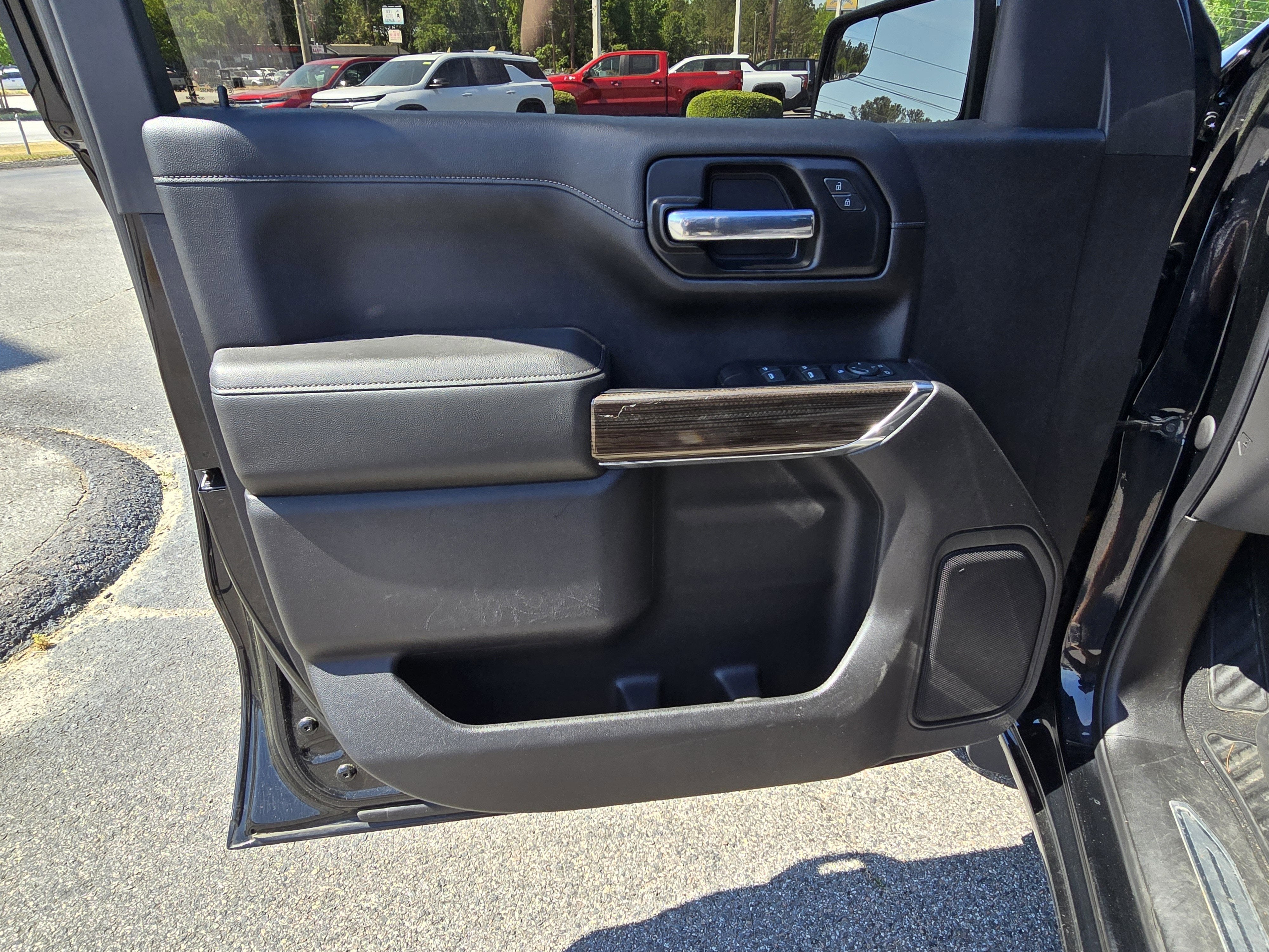 2022 Chevrolet Silverado 1500 LTD LT (2FL)