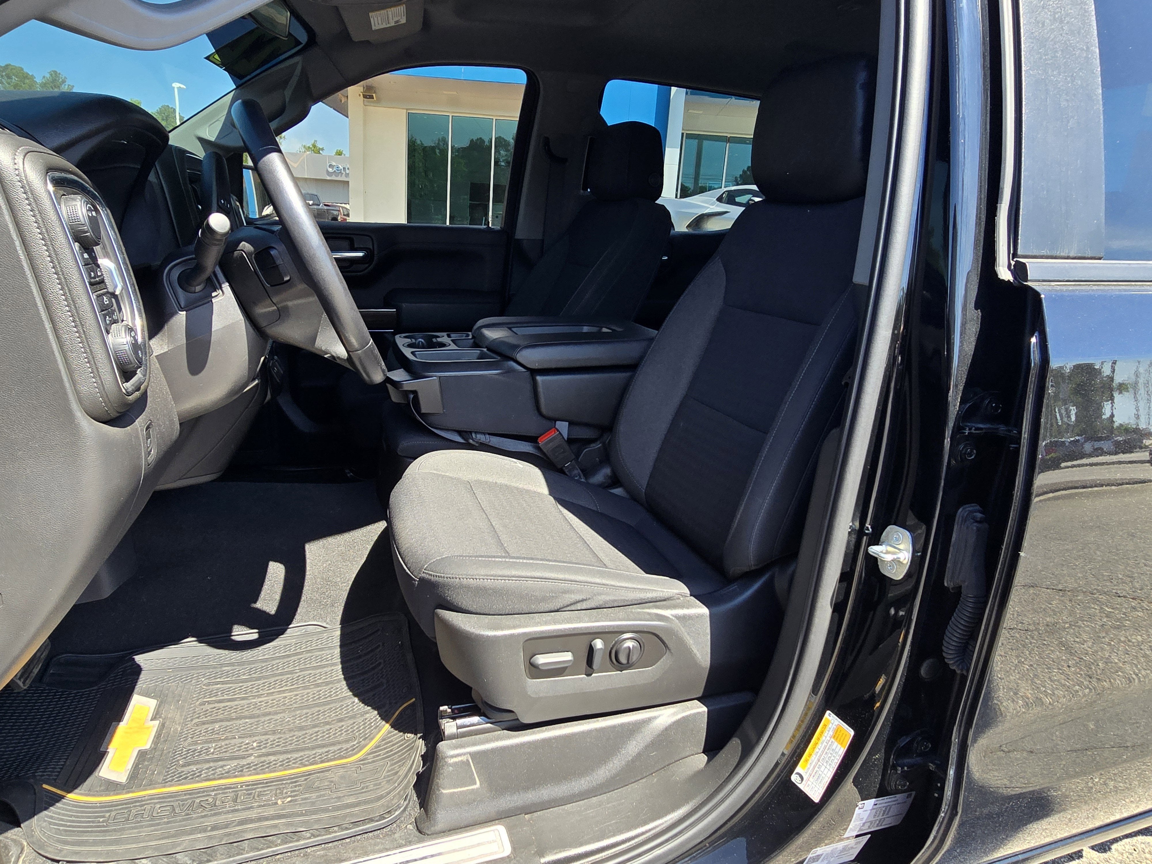 2022 Chevrolet Silverado 1500 LTD LT (2FL)
