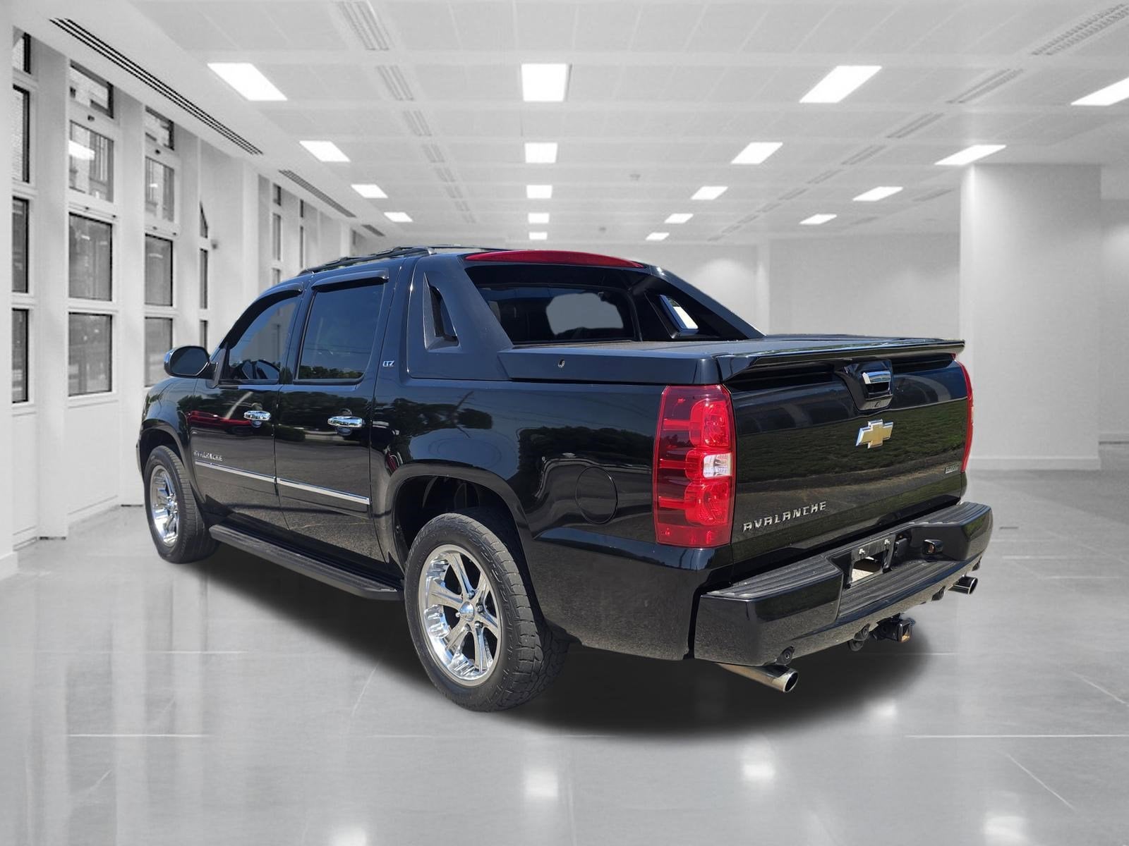 2011 Chevrolet Avalanche LTZ