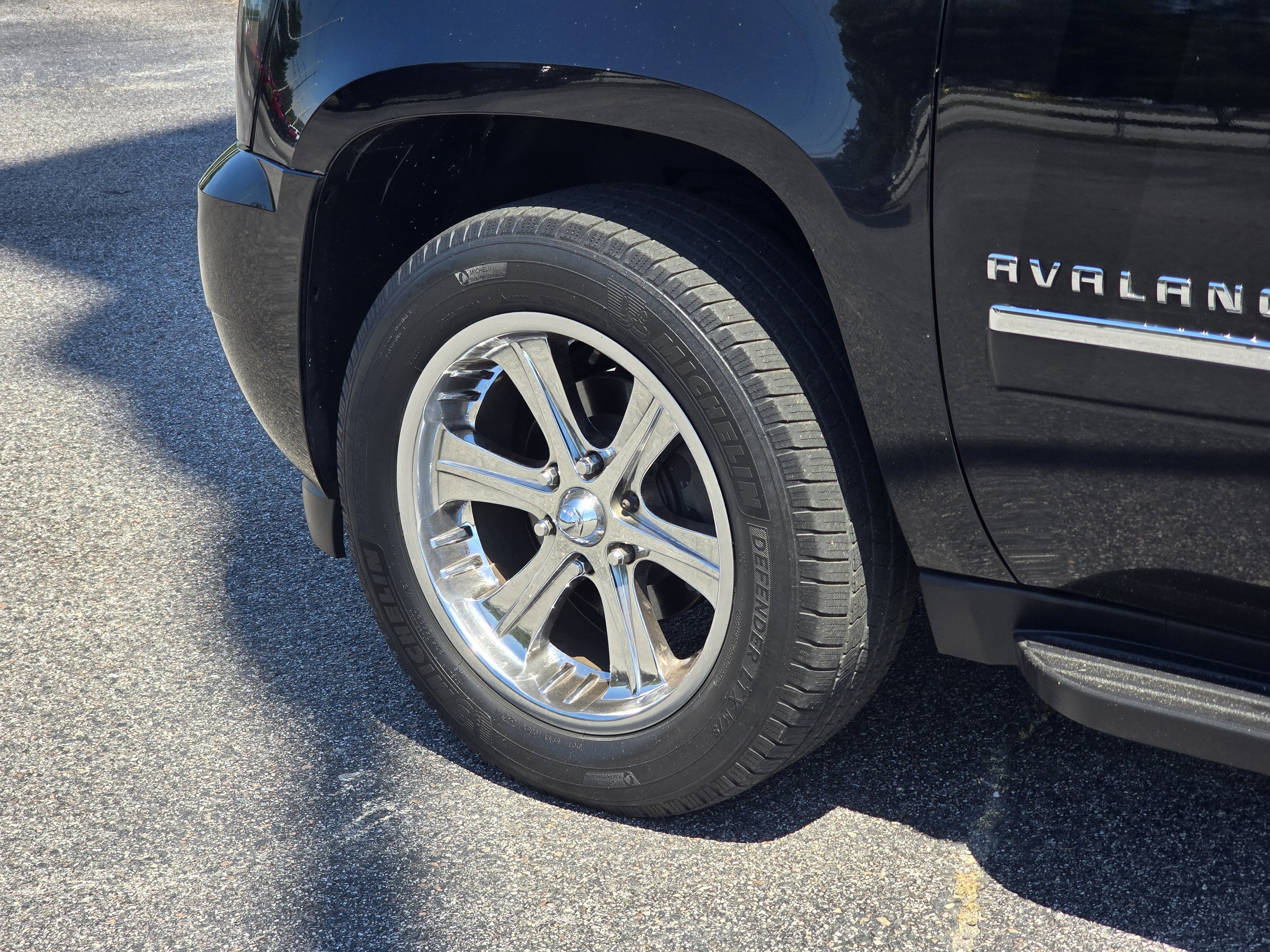 2011 Chevrolet Avalanche LTZ