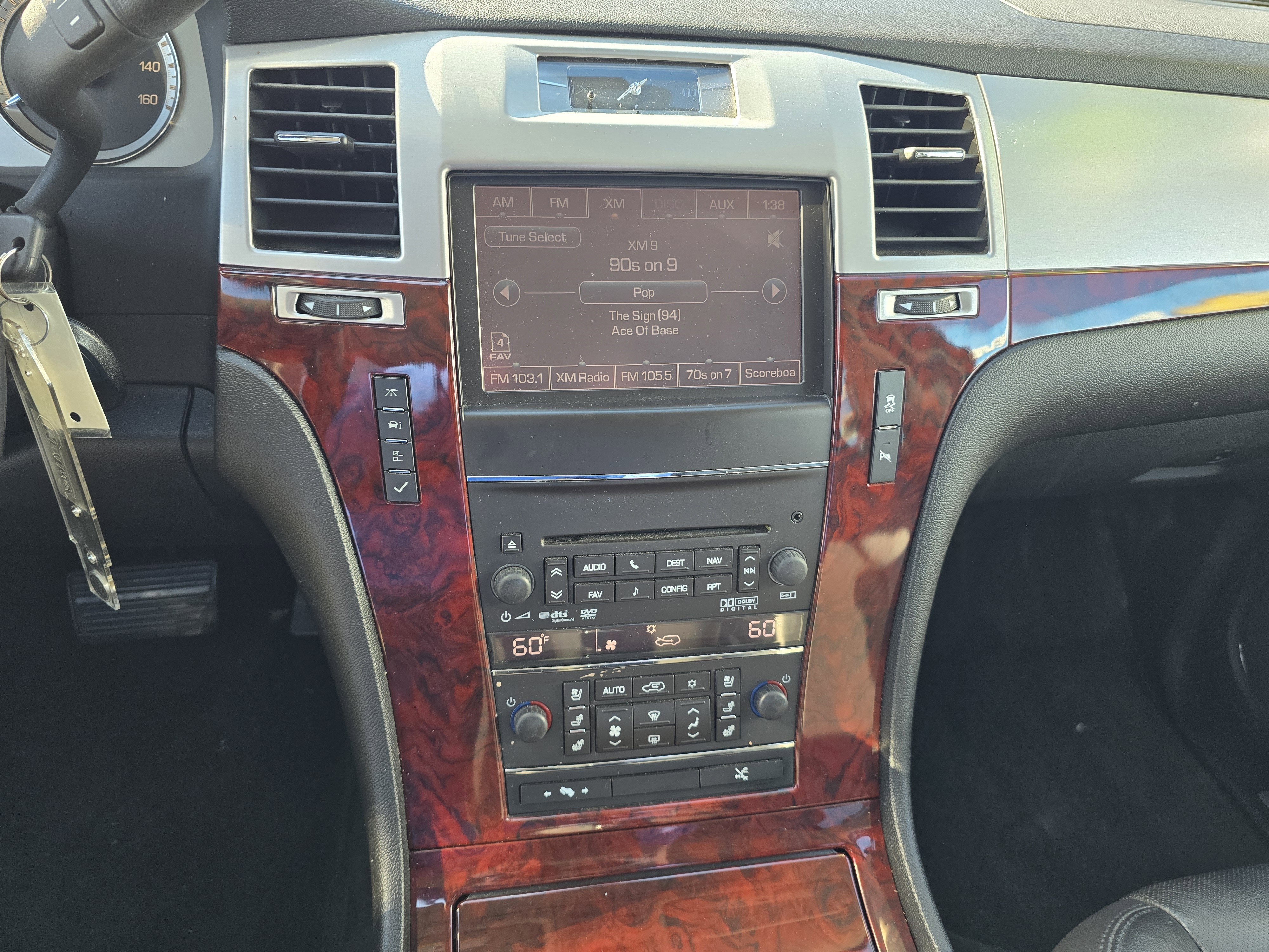 2013 Cadillac Escalade EXT Premium