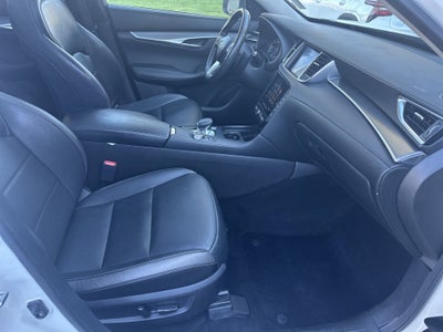 2022 INFINITI QX50 LUXE