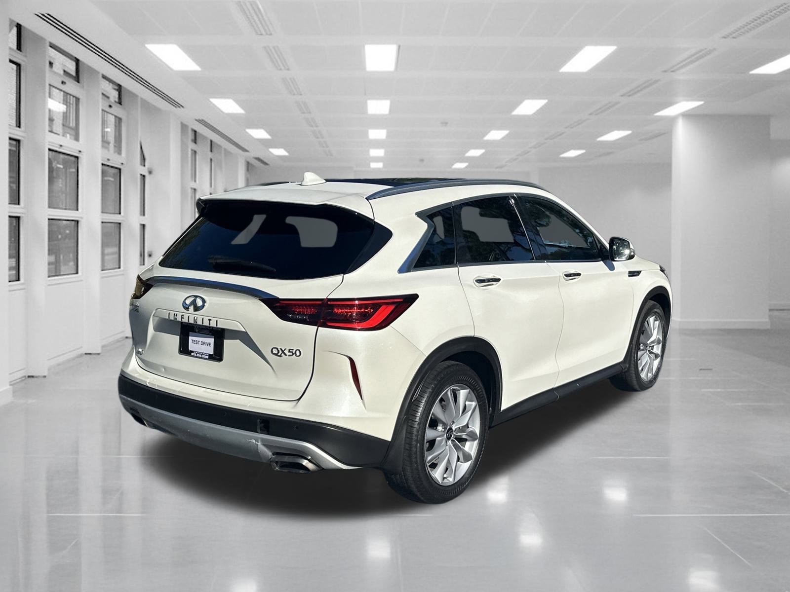 2022 INFINITI QX50 LUXE