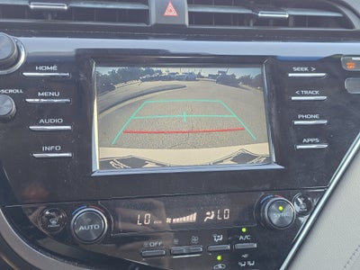 2018 Toyota Camry Hybrid LE