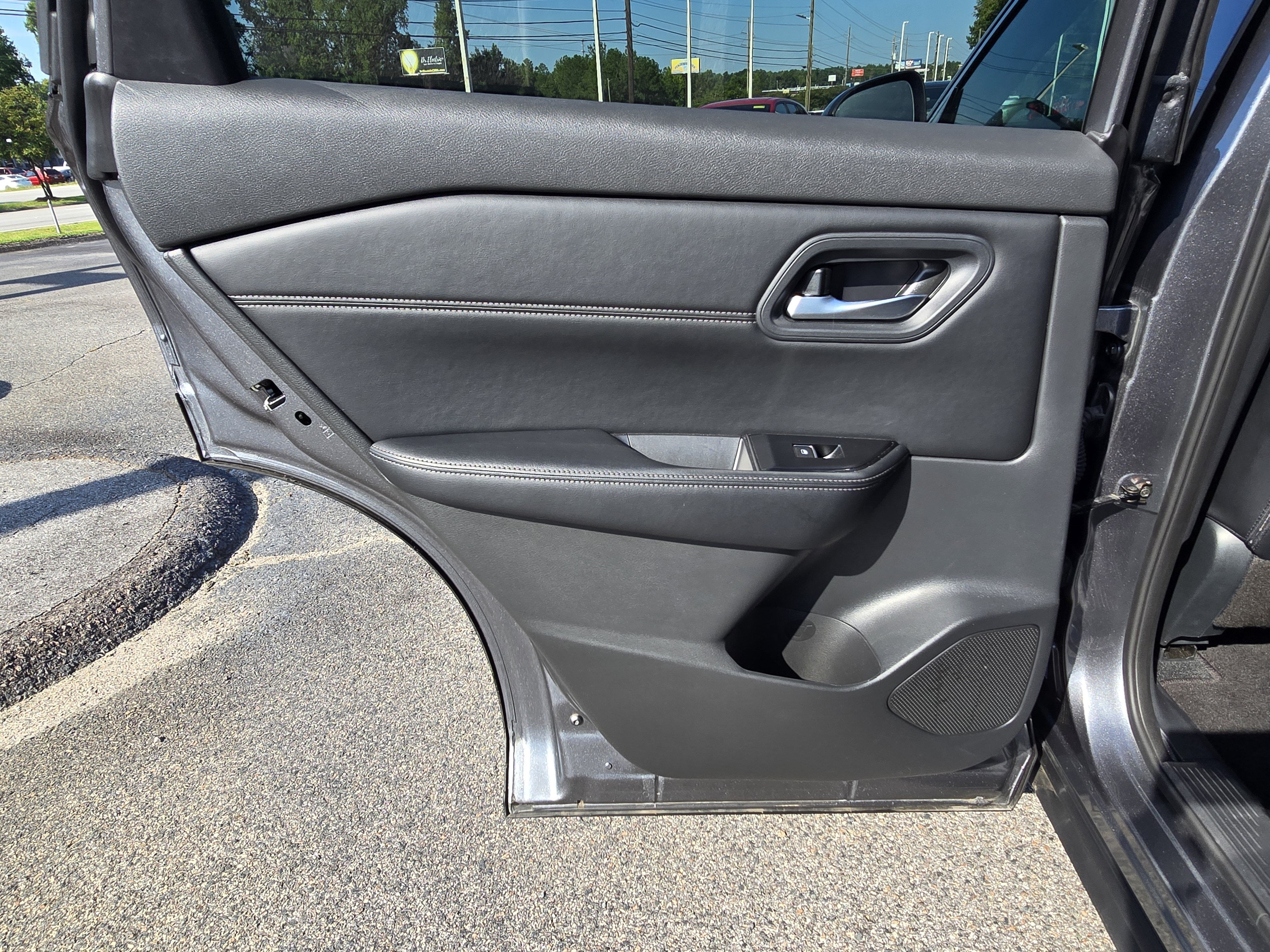 2026 Nissan Rogue SL