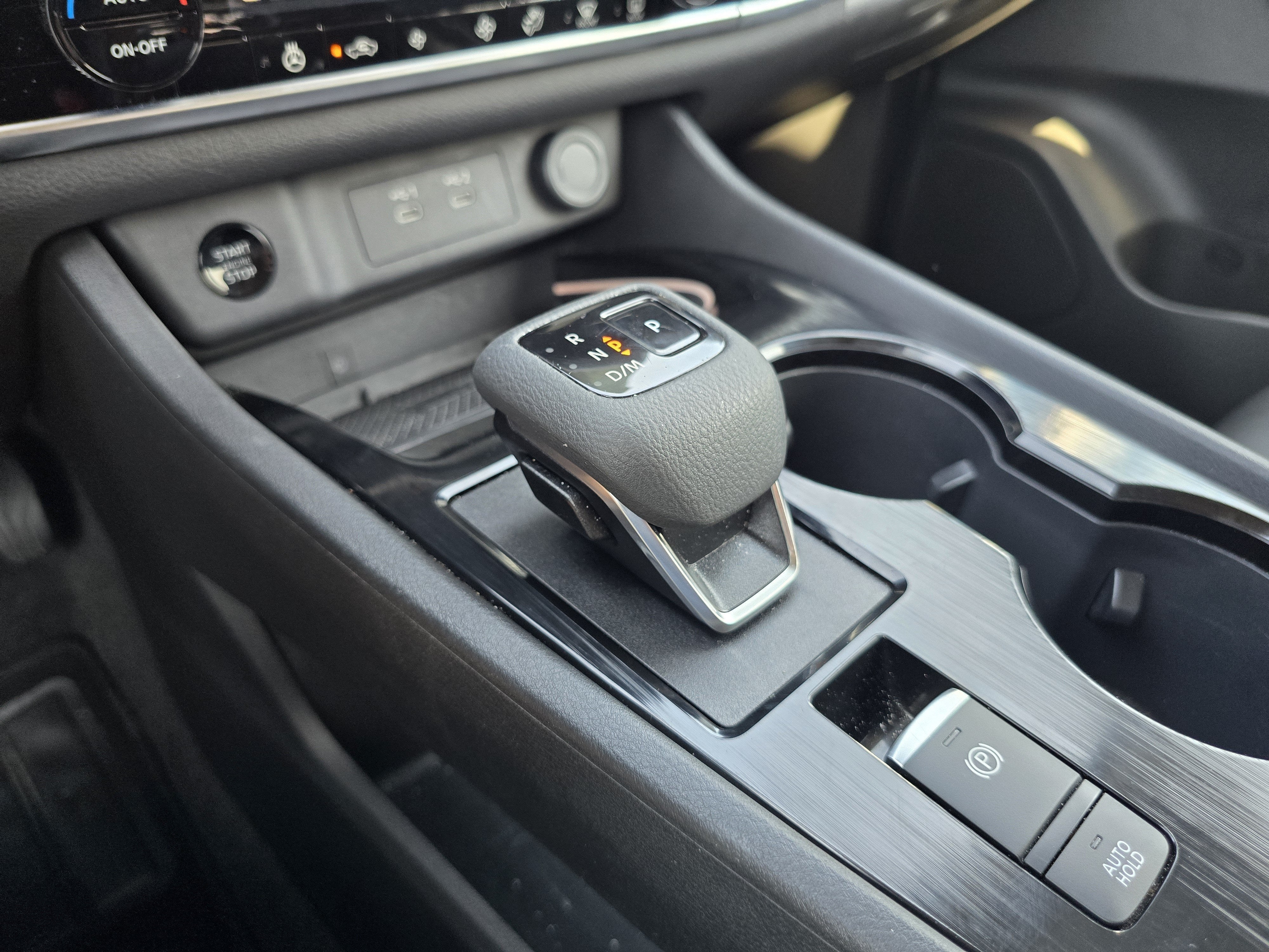 2026 Nissan Rogue SL