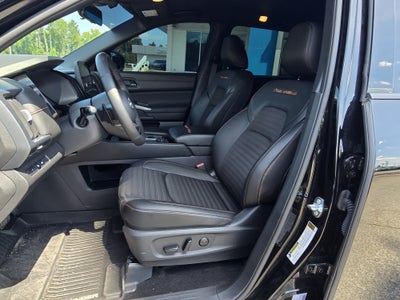 2025 Nissan Pathfinder Rock Creek 4WD