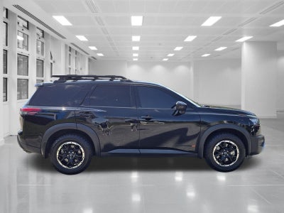 2025 Nissan Pathfinder Rock Creek 4WD