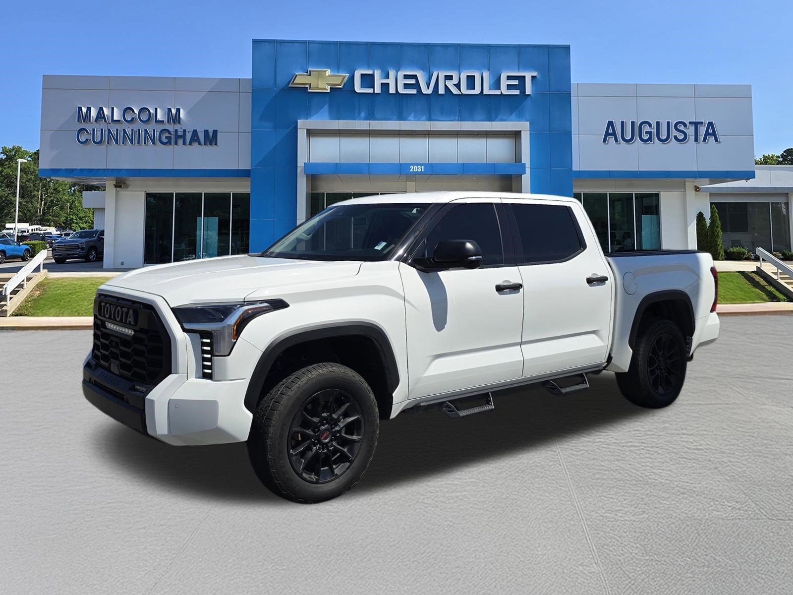 2023 Toyota Tundra 2WD SR5