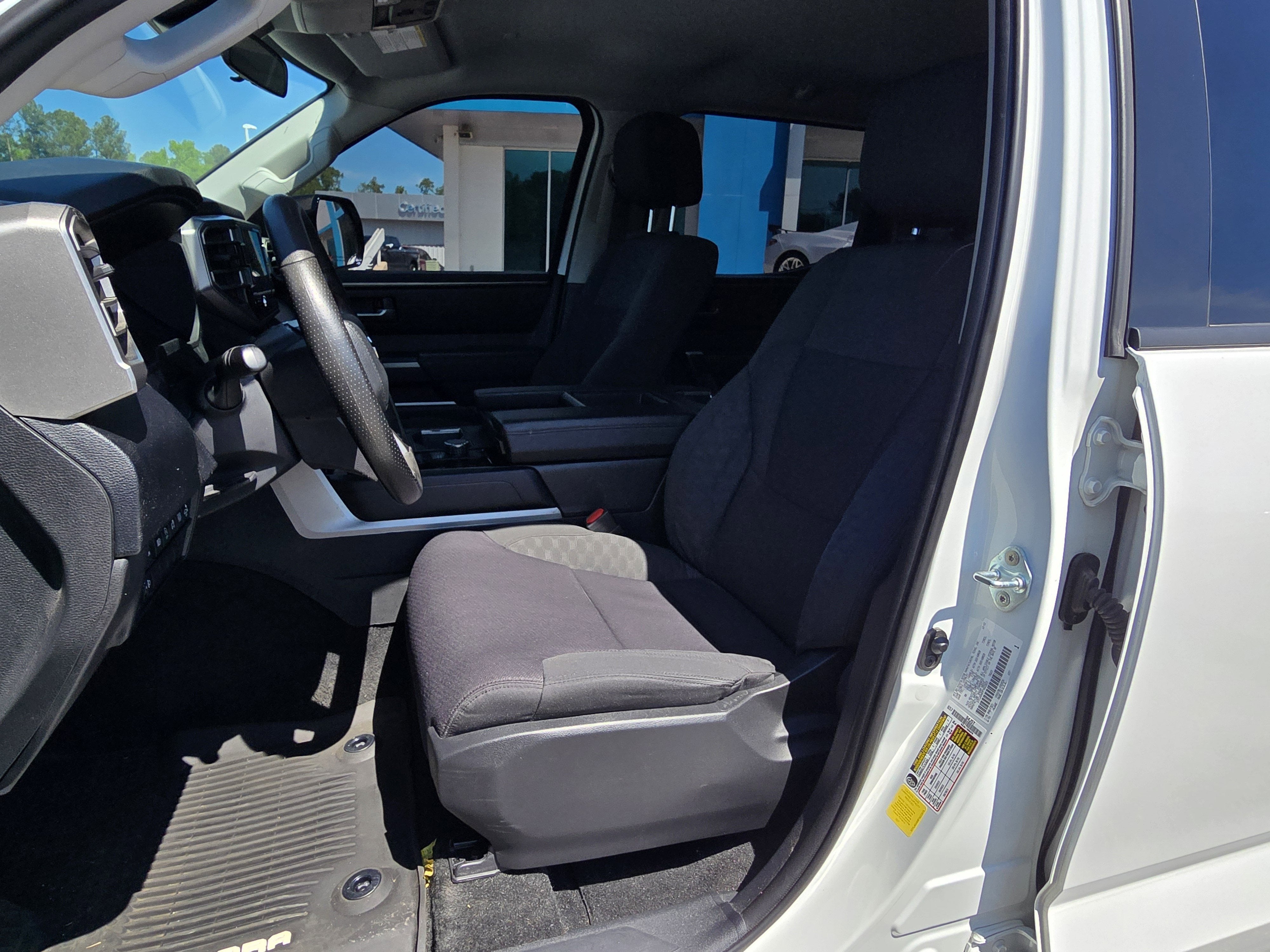 2023 Toyota Tundra 2WD SR5