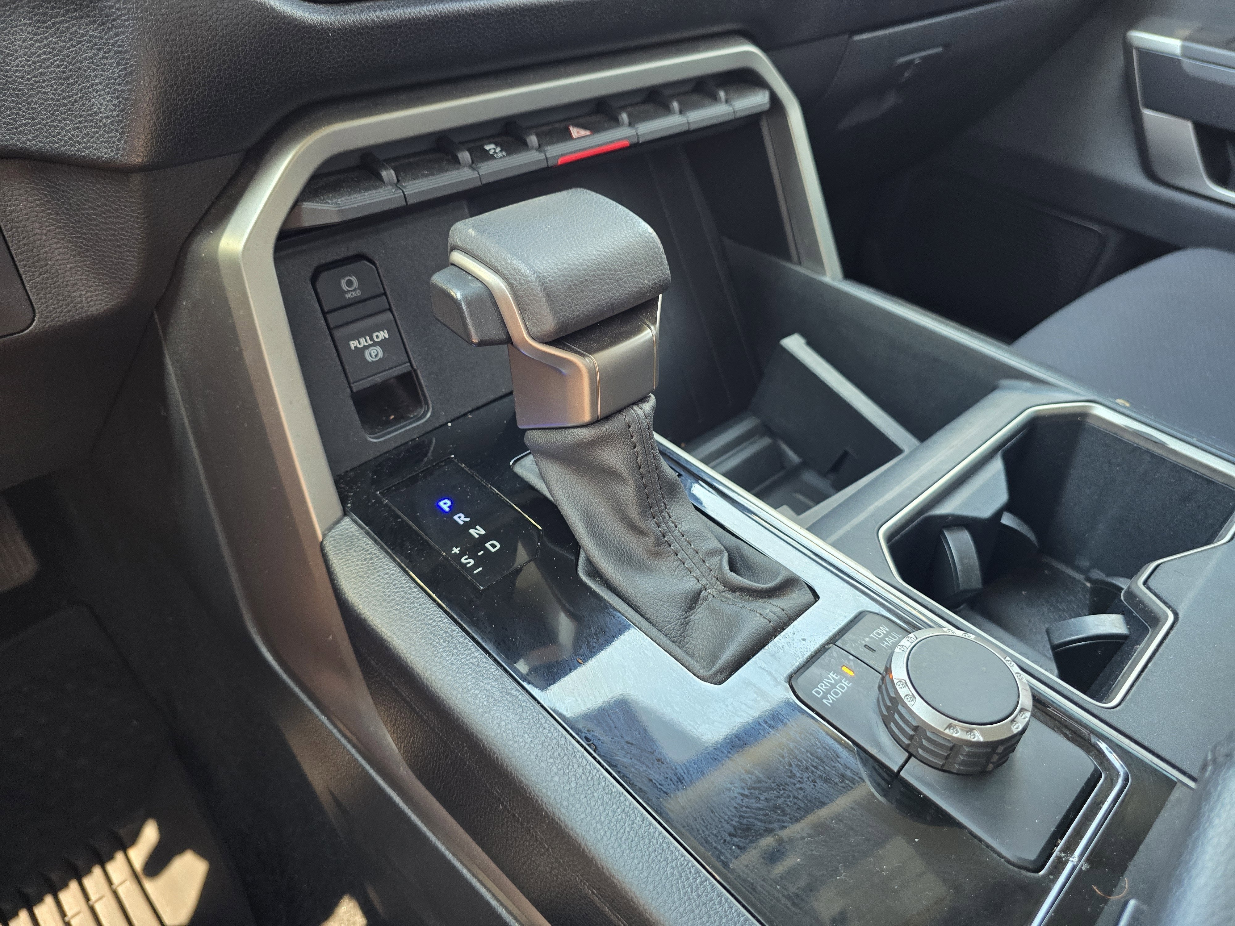 2023 Toyota Tundra 2WD SR5