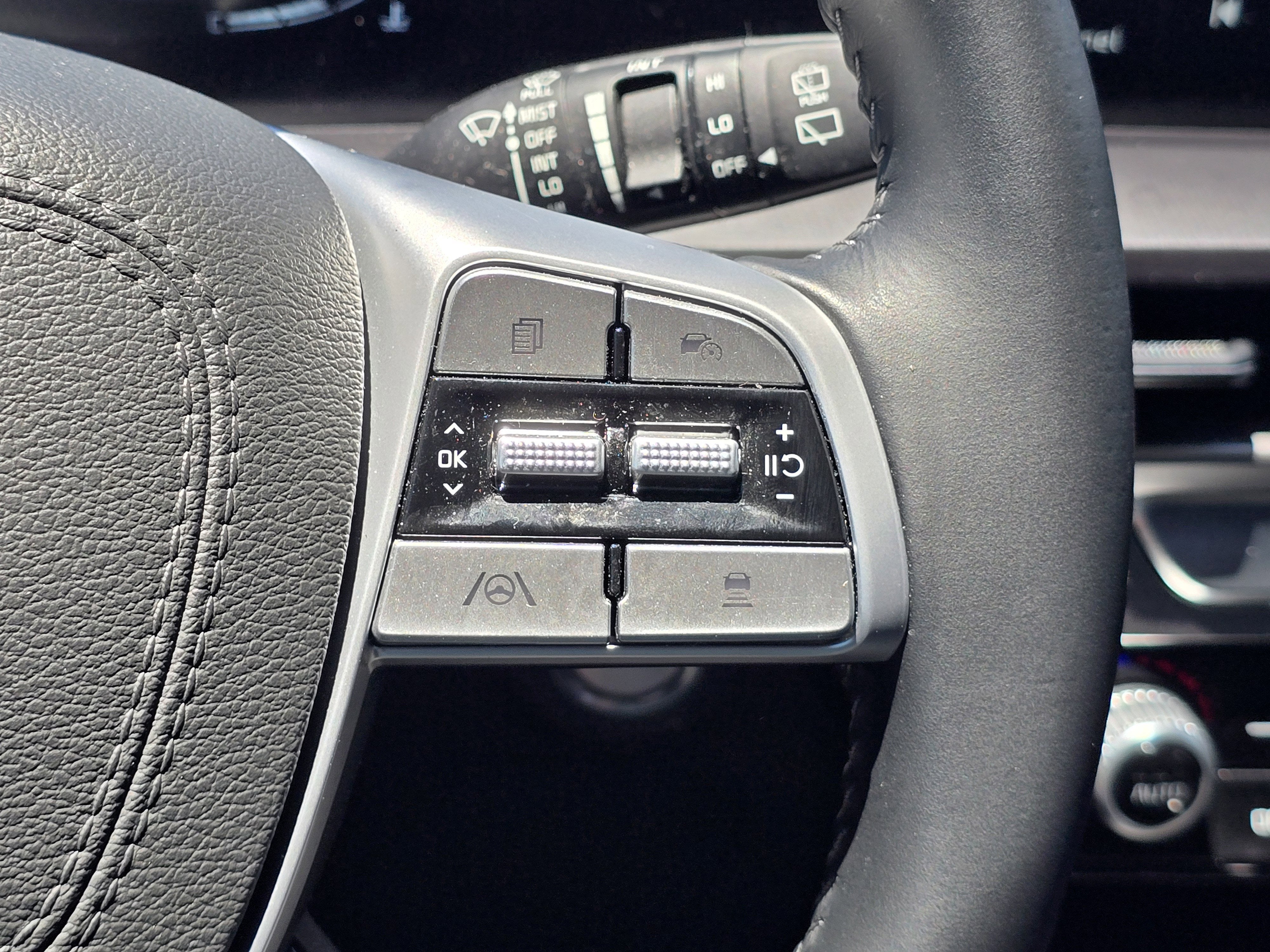 2025 Kia Telluride LX