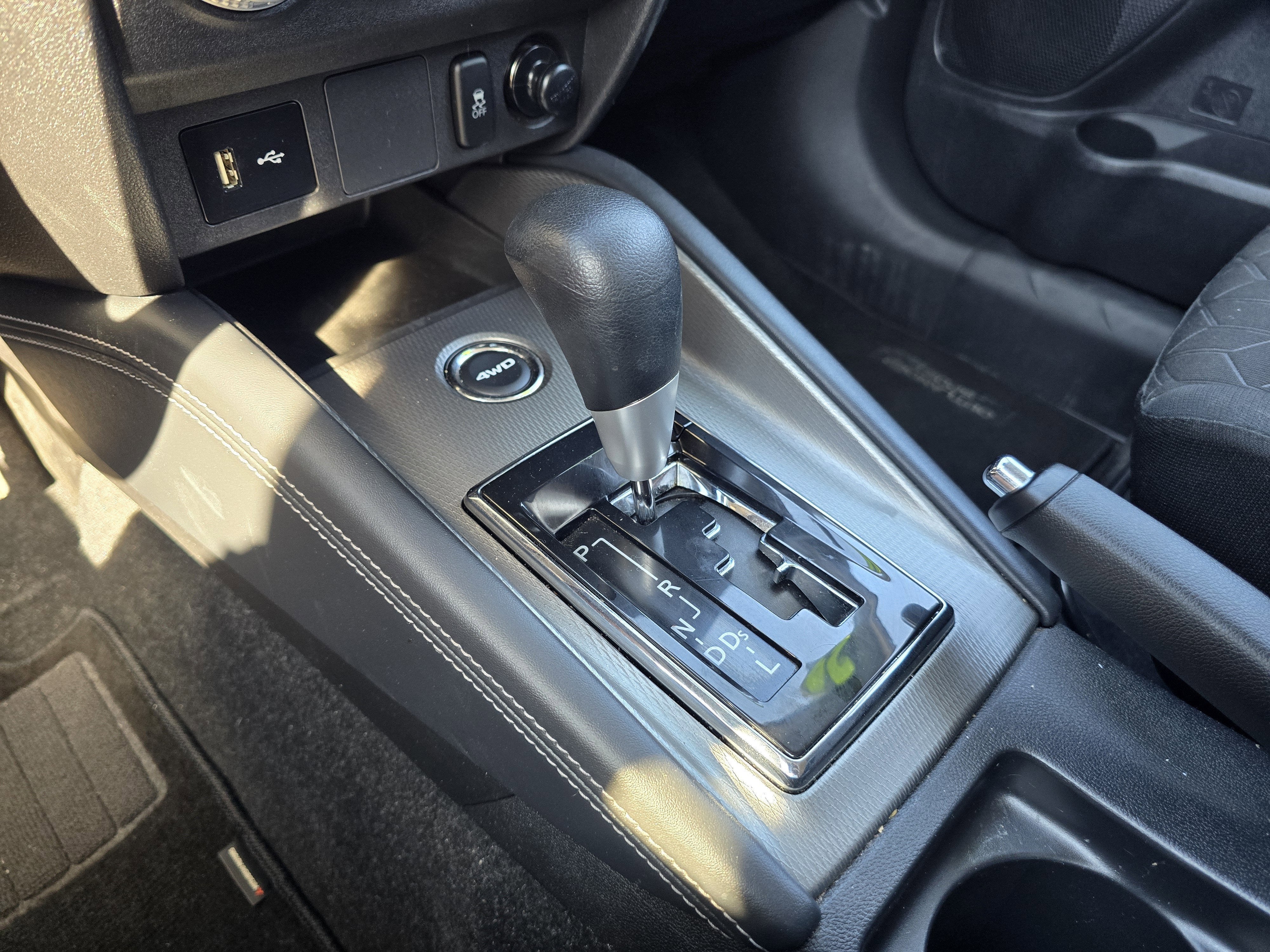 2024 Mitsubishi Outlander Sport S