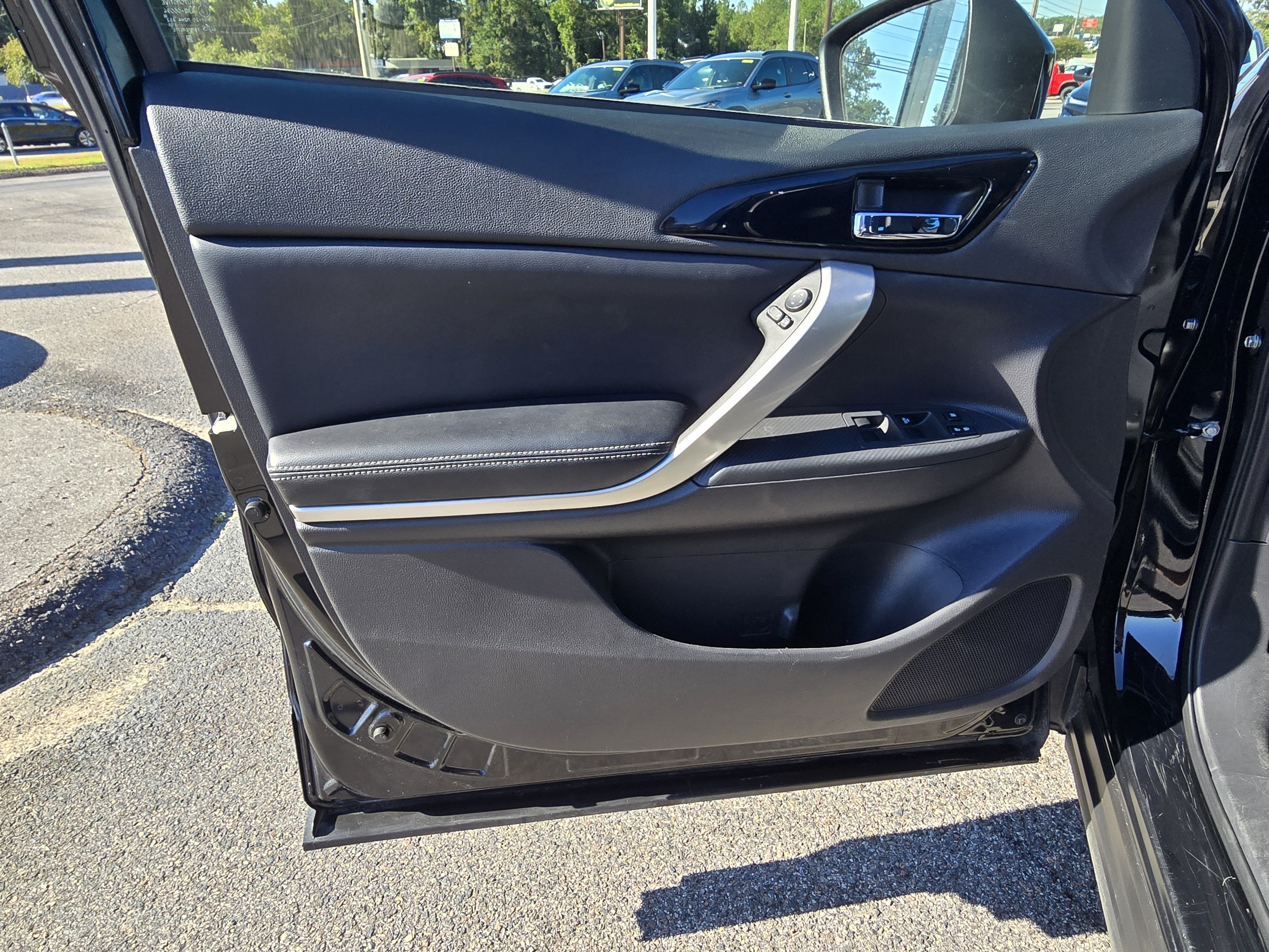 2025 Mitsubishi Eclipse Cross SE