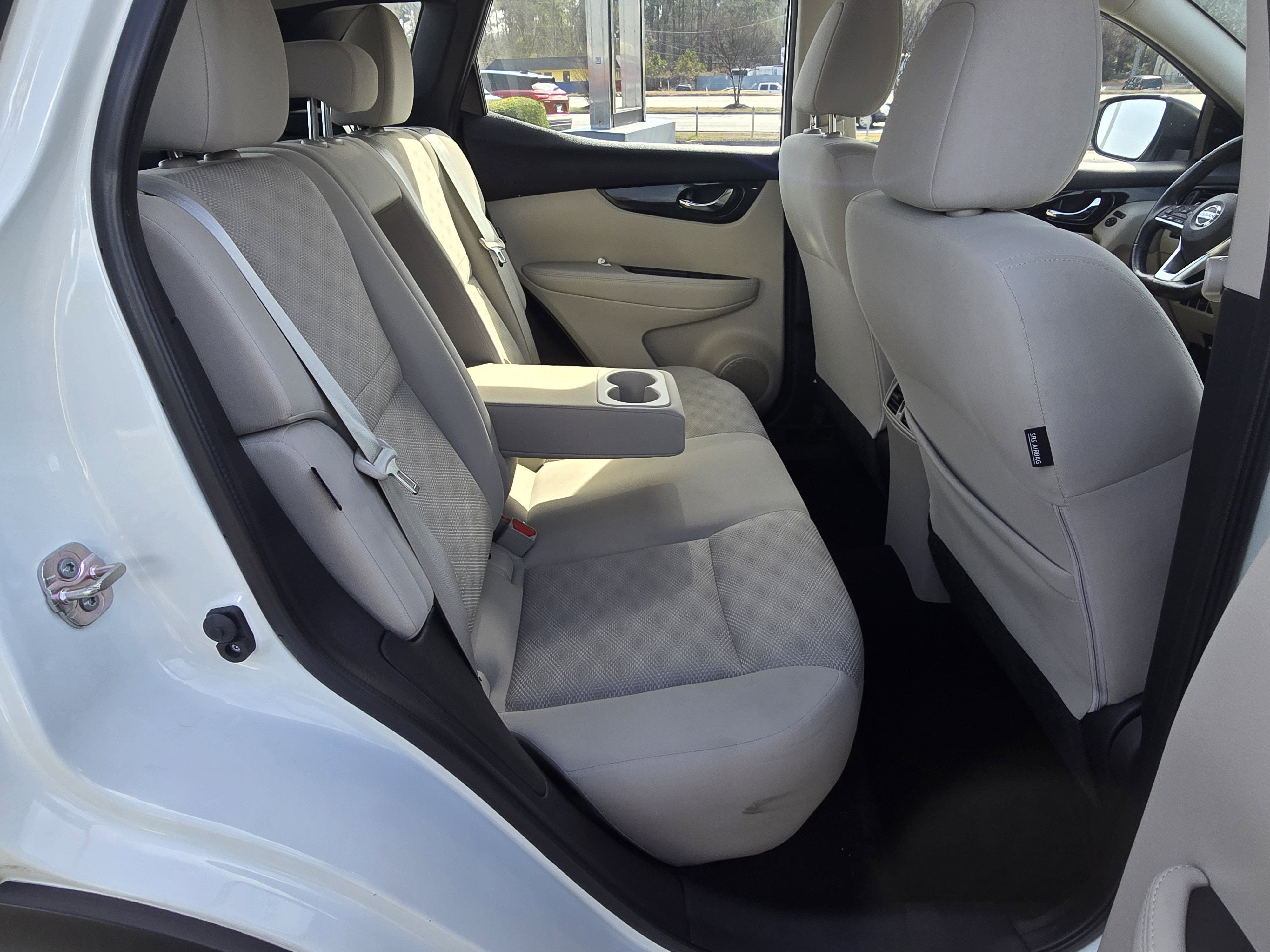 2022 Nissan Rogue Sport SV