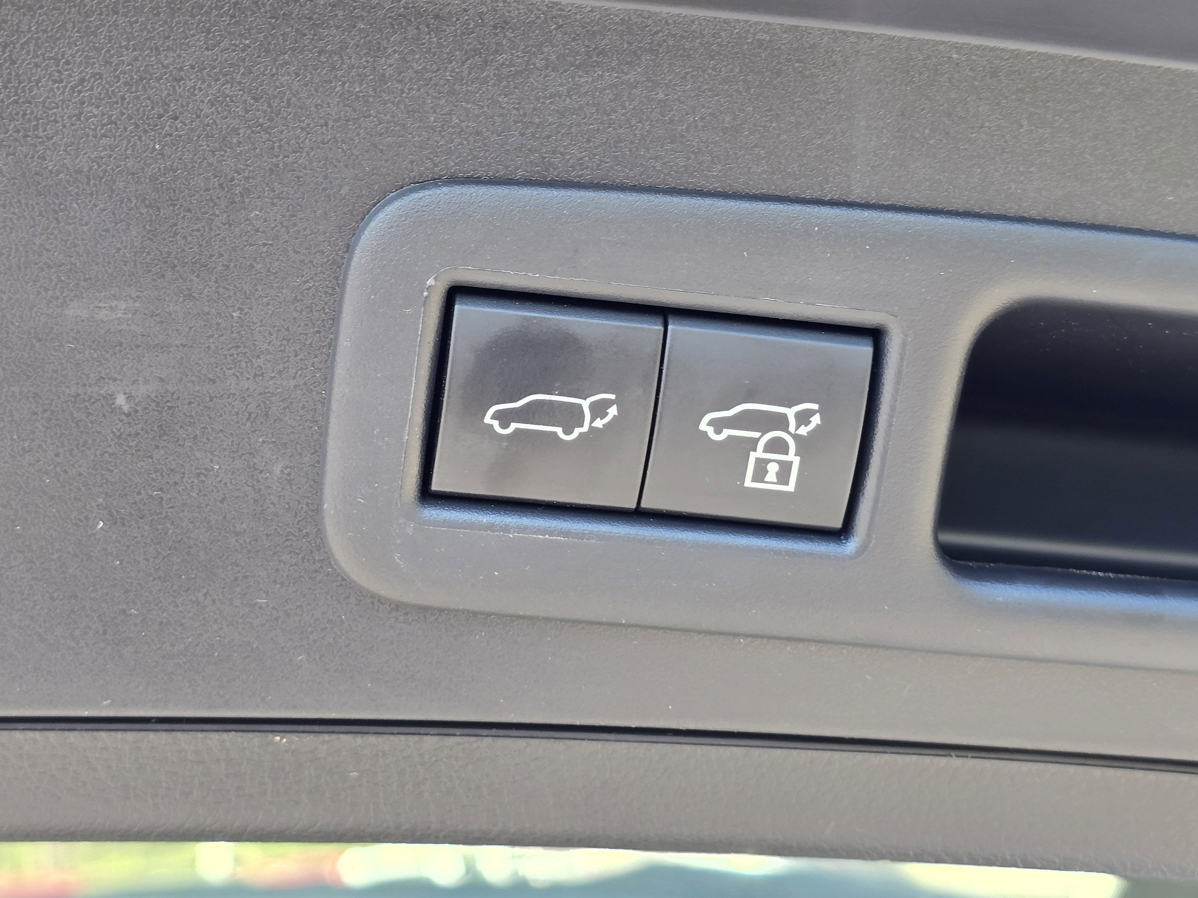 2023 Lexus UX 250h Premium