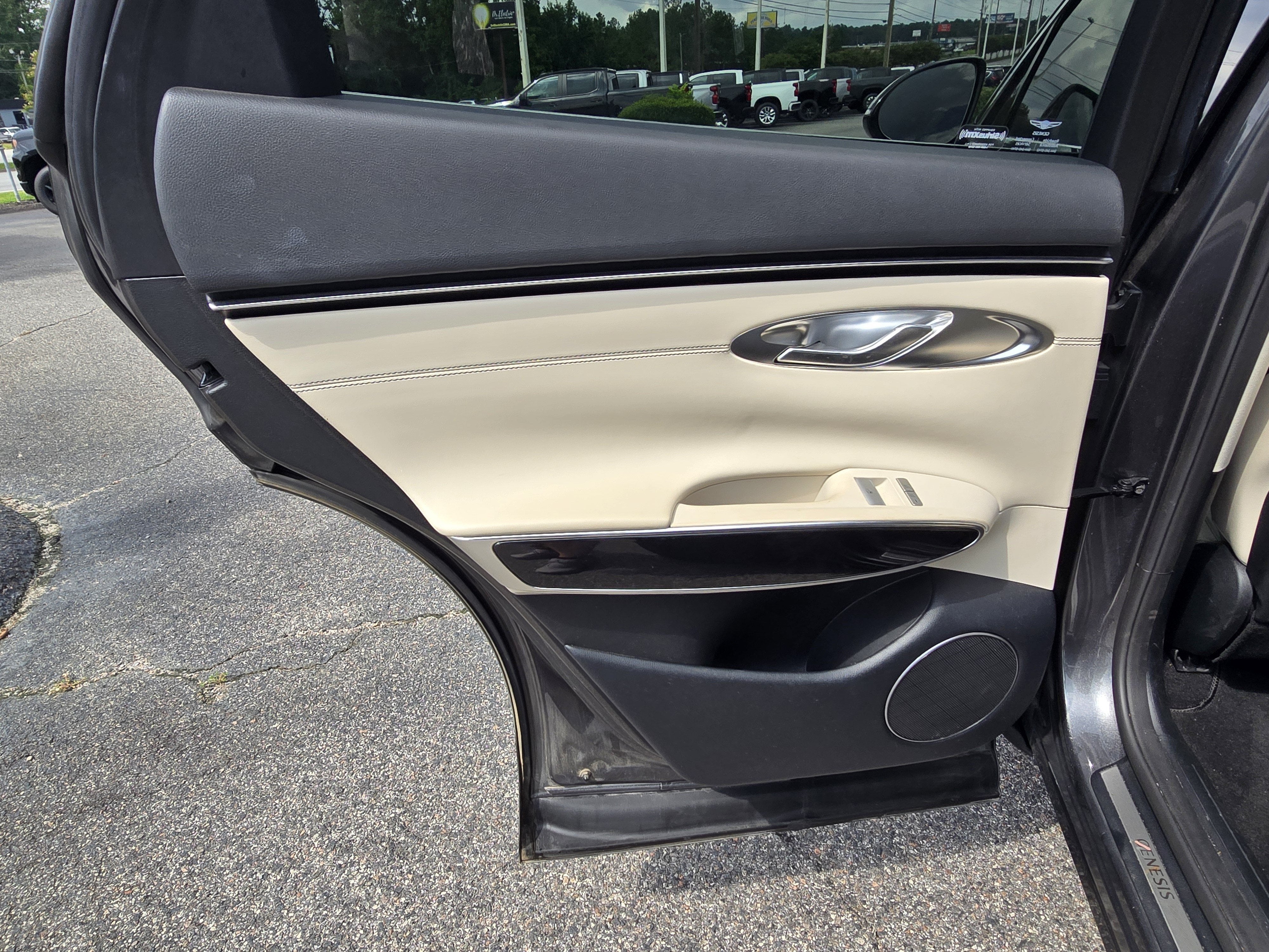 2023 Genesis GV70 2.5T AWD