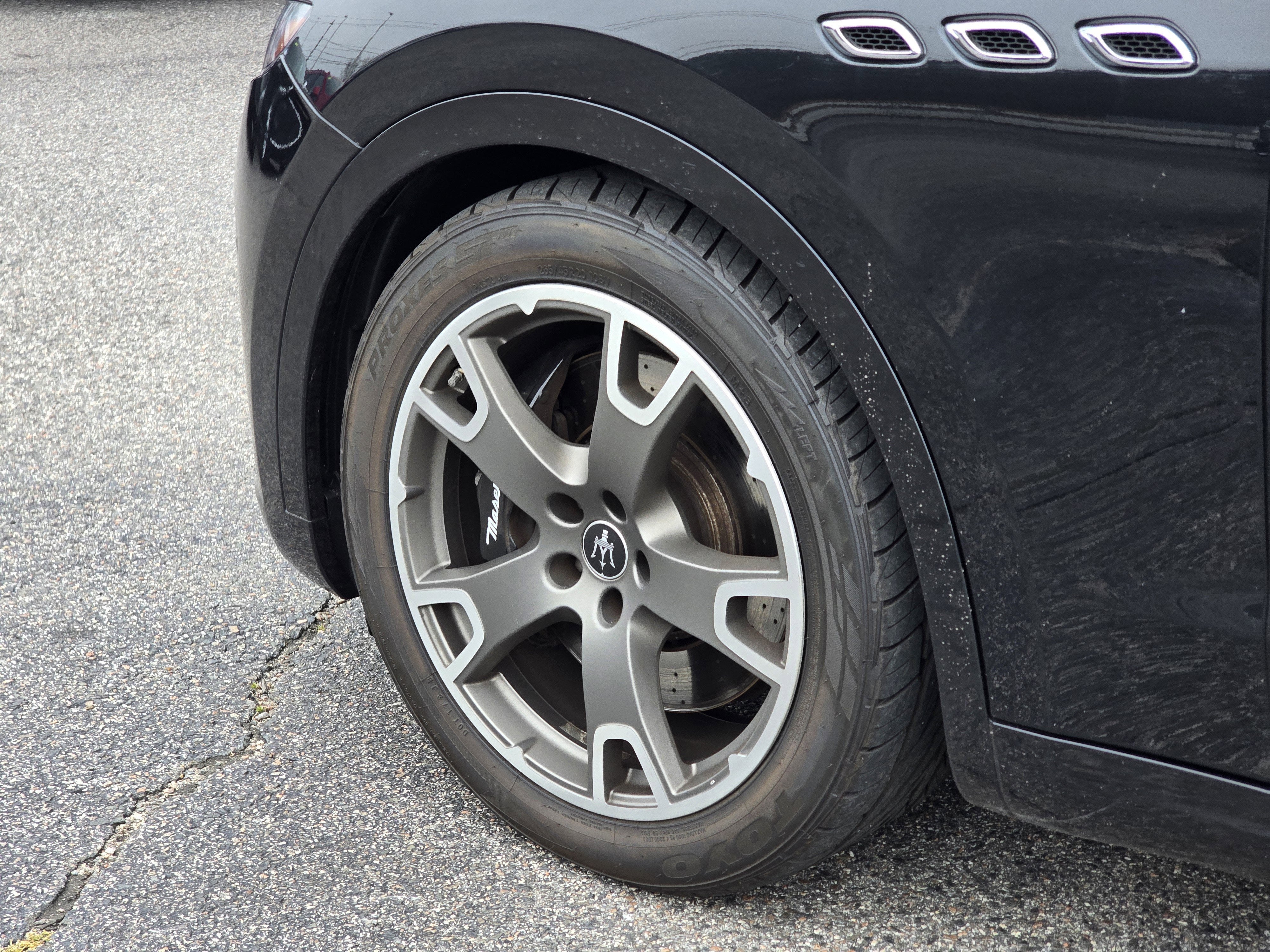 2023 Maserati Levante Modena