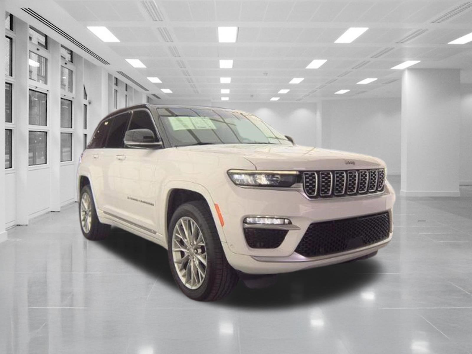 2022 Jeep Grand Cherokee Summit 4x2