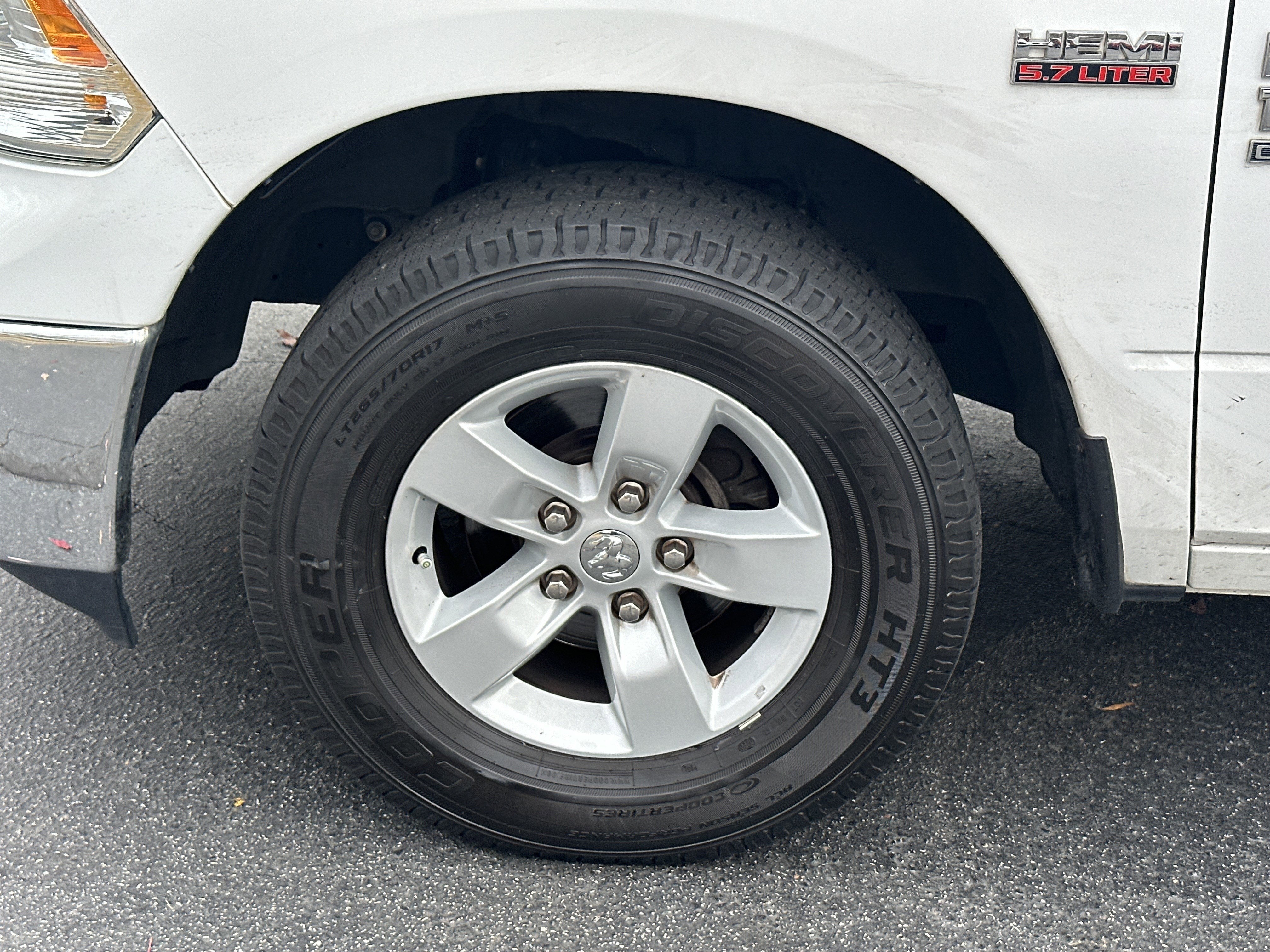 2020 RAM 1500 Classic SLT Crew Cab 4x2 6'4" Box