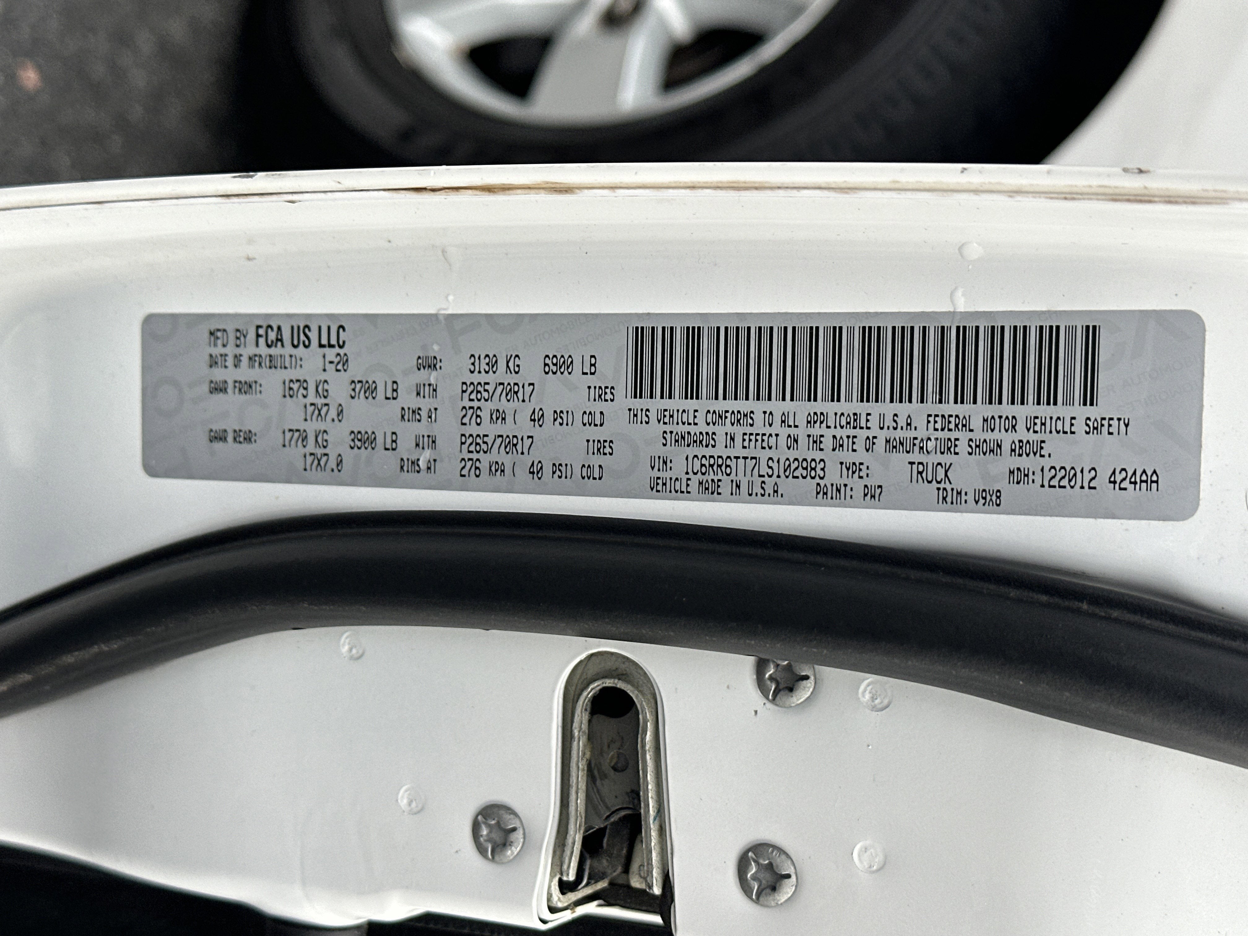 2020 RAM 1500 Classic SLT Crew Cab 4x2 6'4" Box