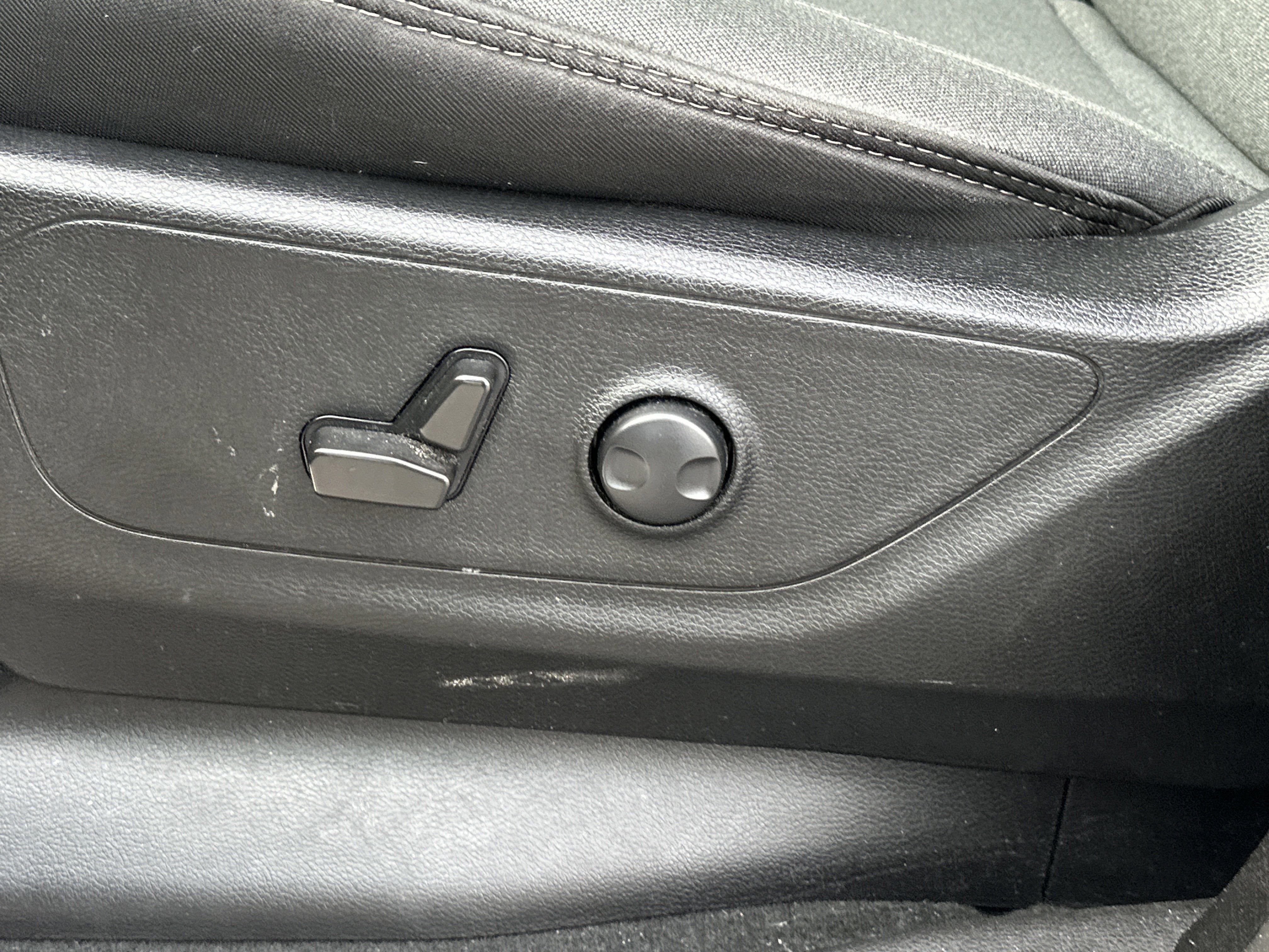 2022 RAM 1500 Big Horn Crew Cab 4x2 5'7" Box