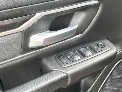 2022 RAM 1500 Big Horn Crew Cab 4x2 5'7" Box