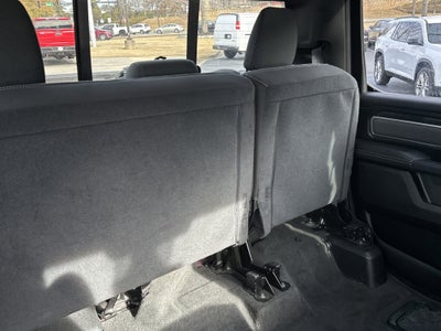 2022 RAM 1500 Big Horn Crew Cab 4x2 5'7" Box