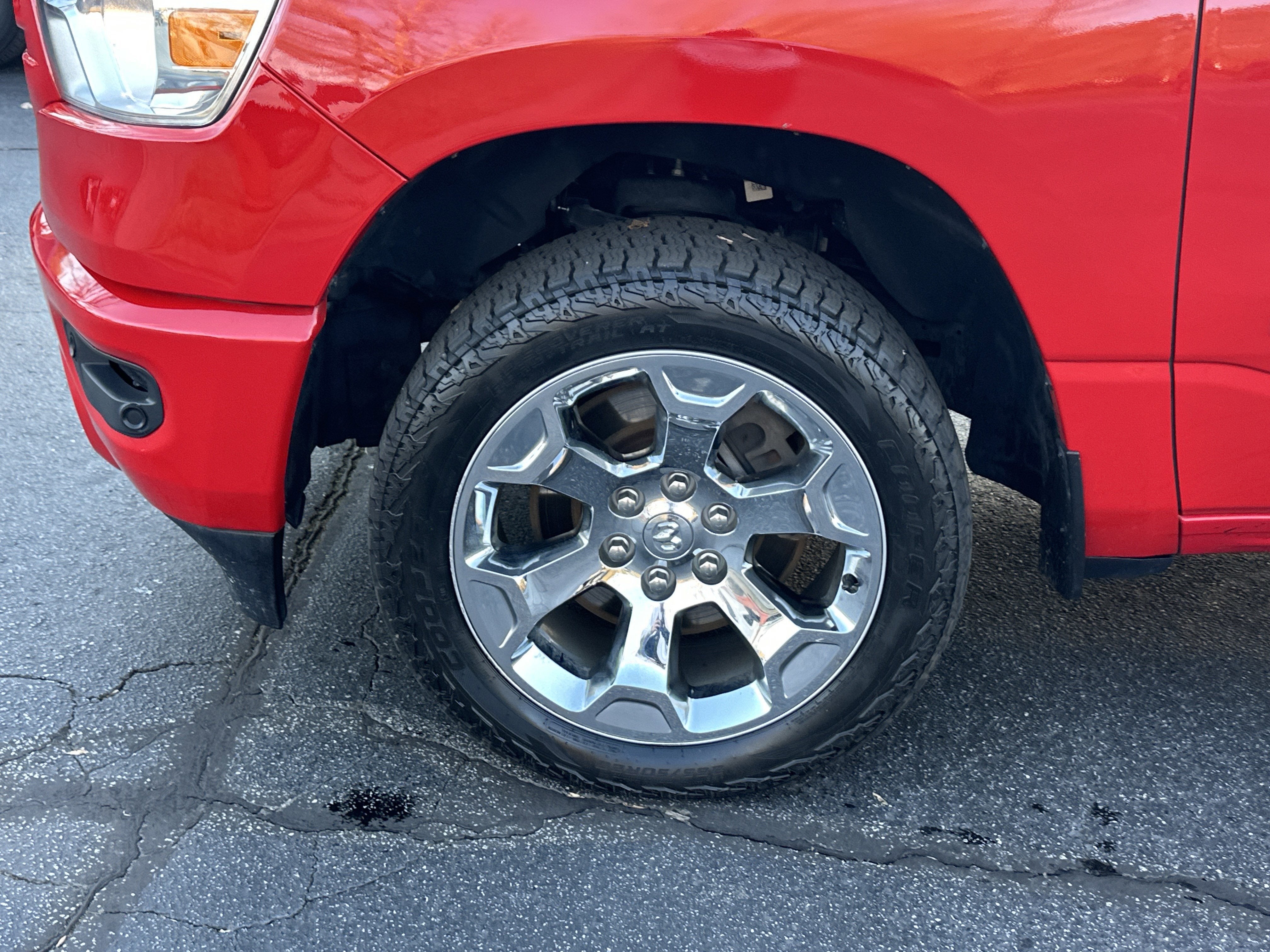 2022 RAM 1500 Big Horn Crew Cab 4x4 5'7" Box