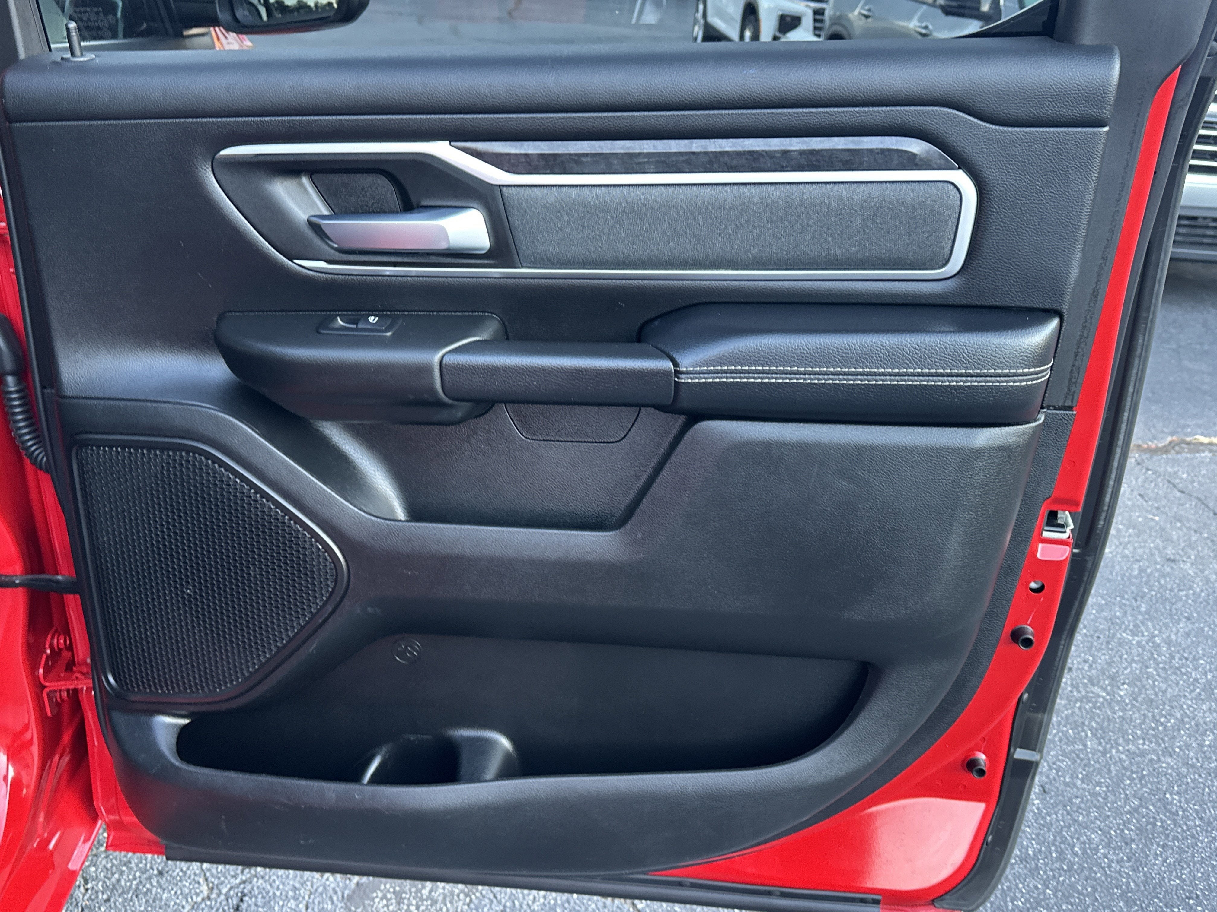 2022 RAM 1500 Big Horn Crew Cab 4x4 5'7" Box