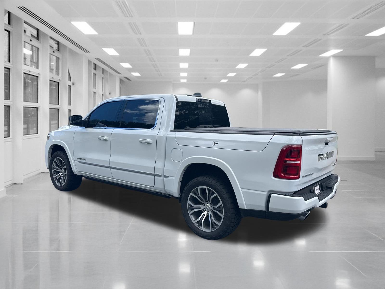 2026 RAM 1500 Tungsten Crew Cab 4x4 5'7" Box