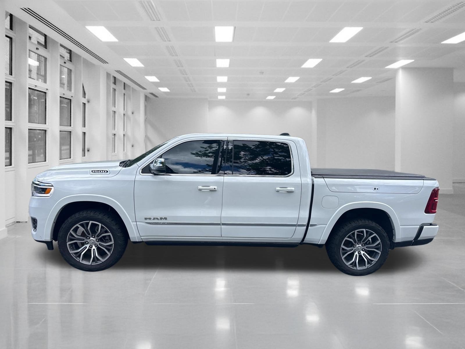 2026 RAM 1500 Tungsten Crew Cab 4x4 5'7" Box