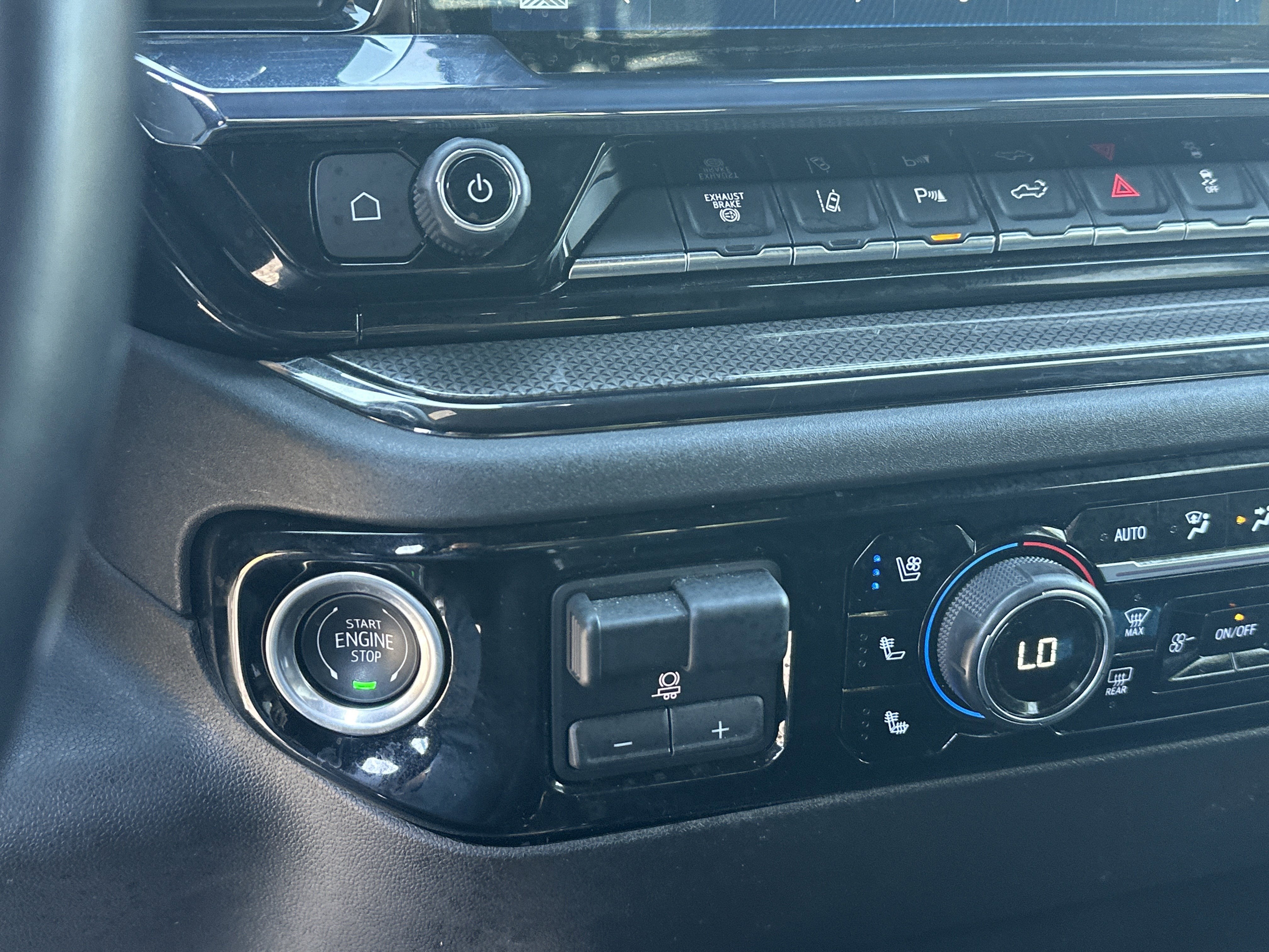 2024 Chevrolet Silverado 2500 HD ZR2